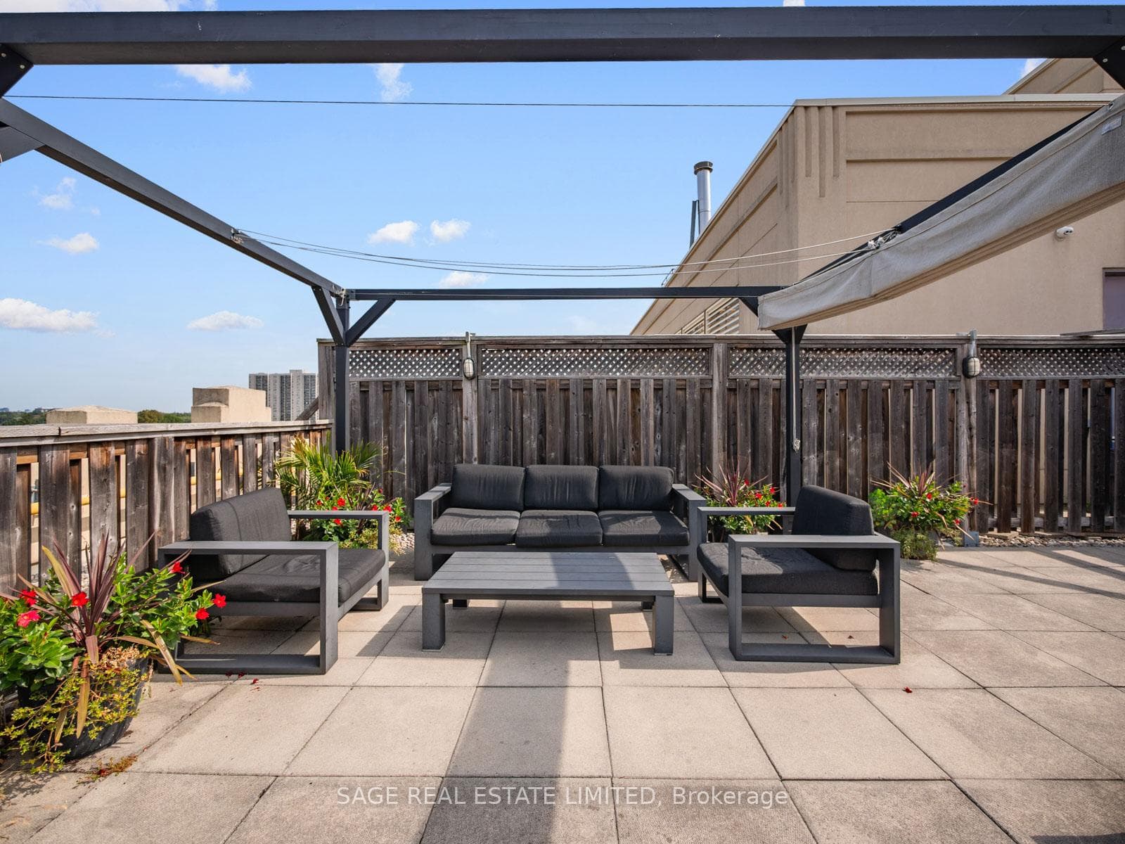 1001 Roselawn Avenue Unit 123 photo 46