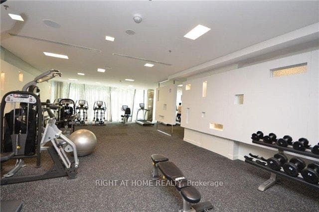 28 TED ROGERS Way Unit 3302 photo 14