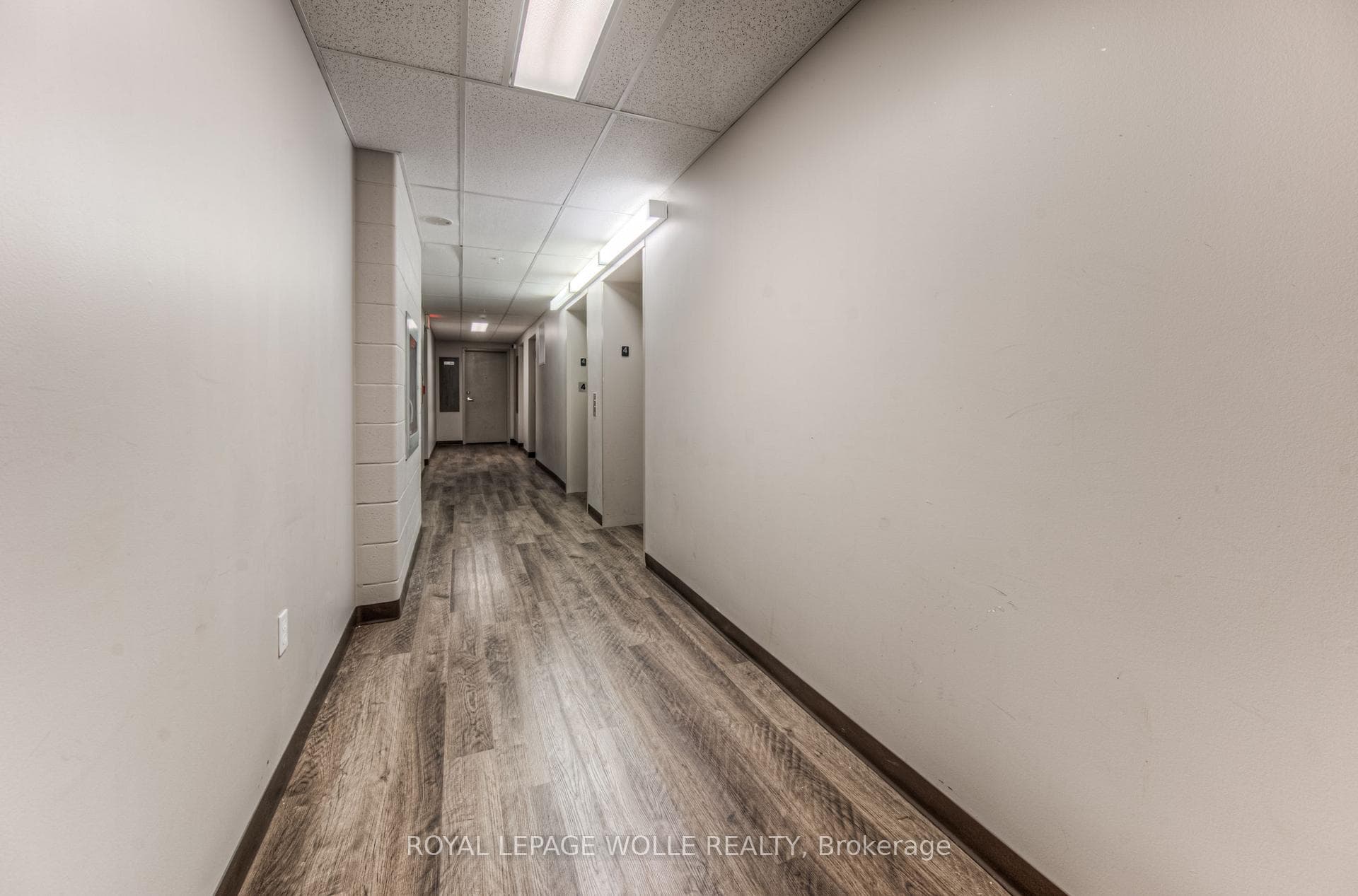 8 Hickory Street Unit 401 photo 31