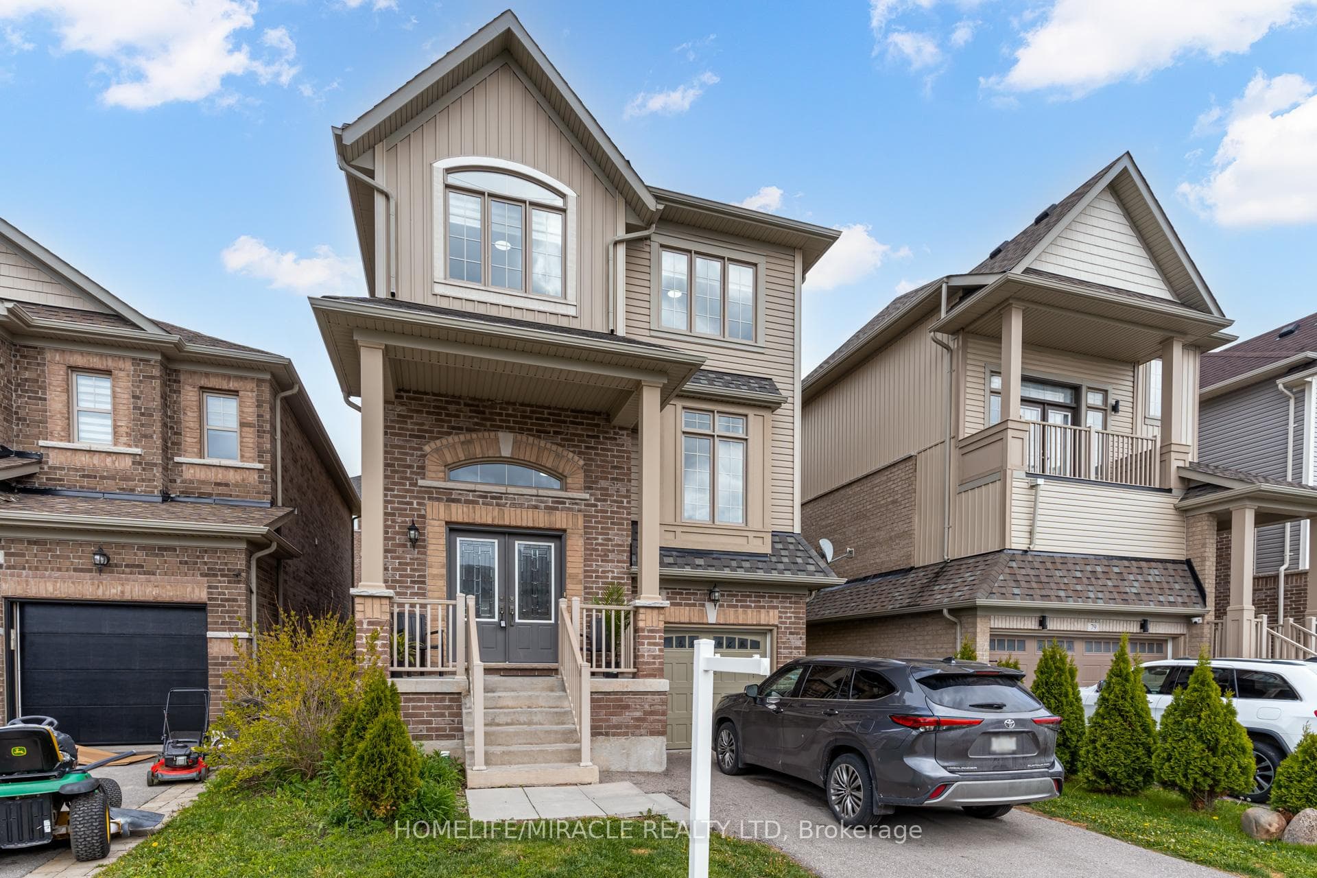 81 Willoughby Way photo 2