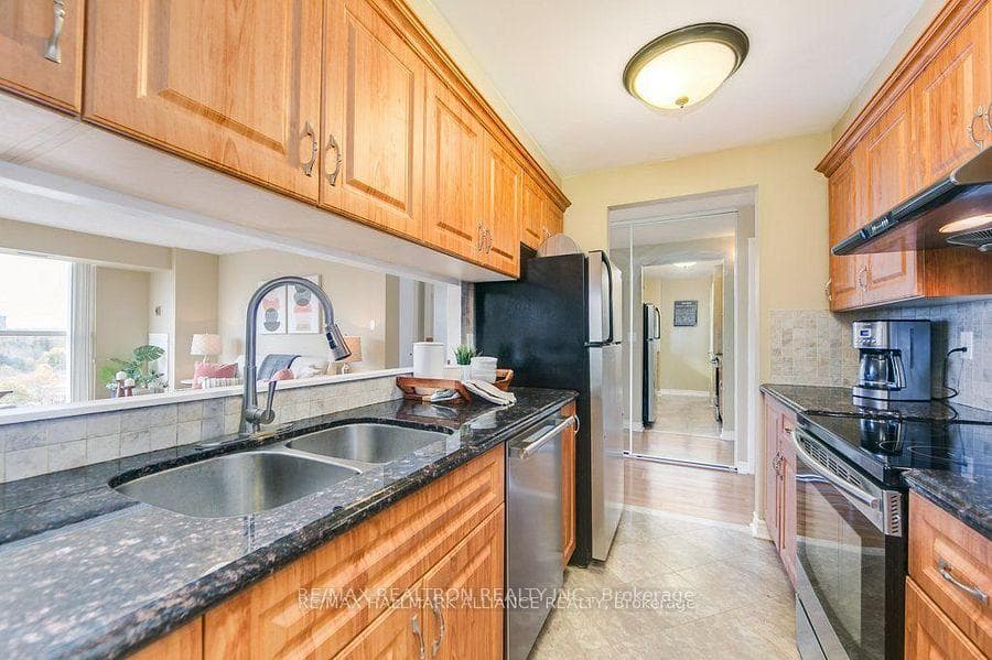 90 Dale Avenue Unit 1208 photo 18