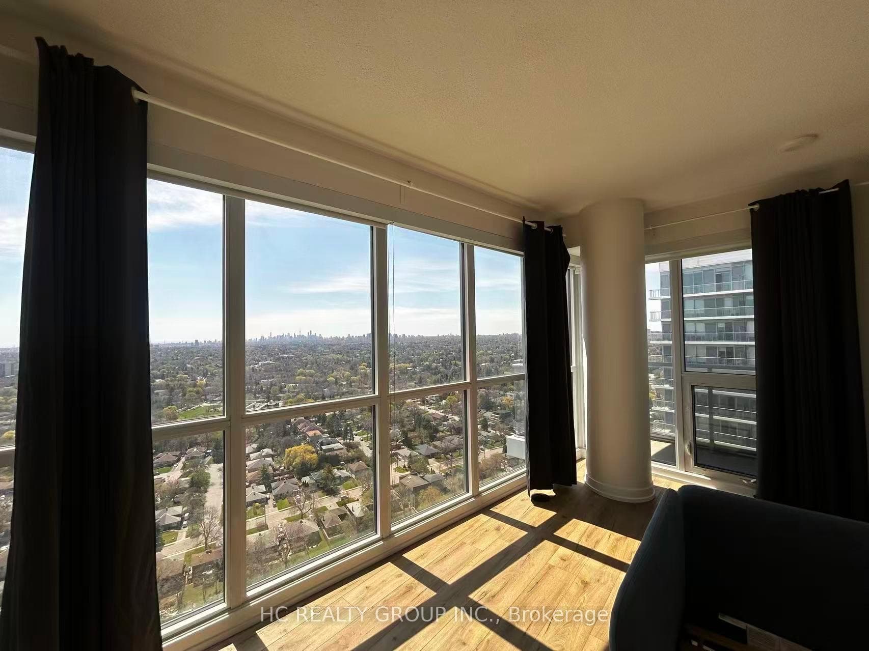117 Mcmahon Drive Unit 3803 photo 14