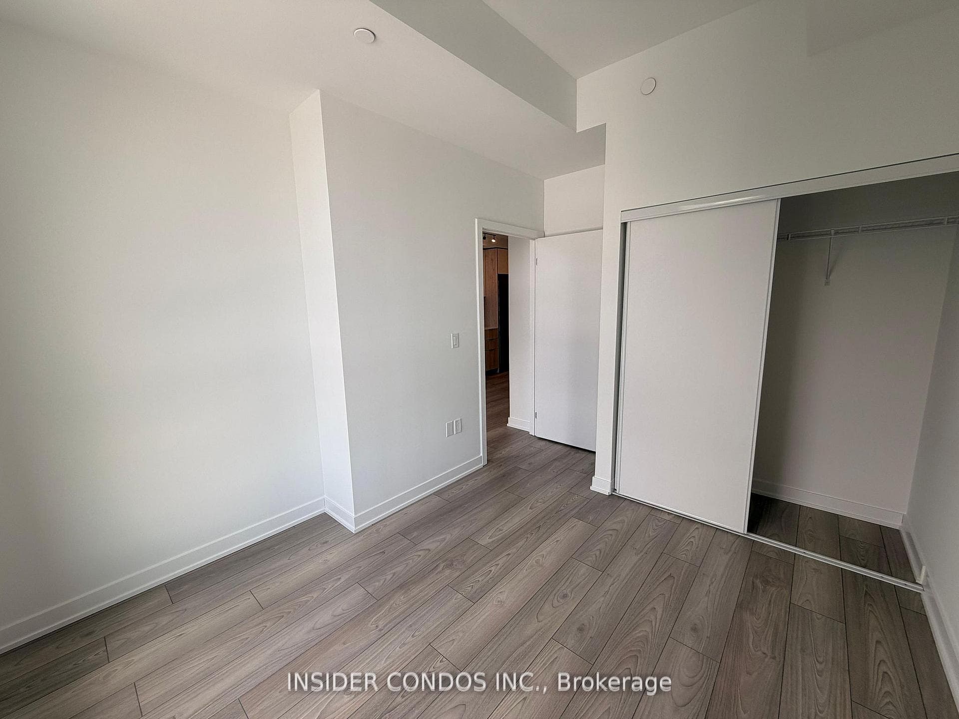 1007 The Queensway N/A Unit 1016 photo 9