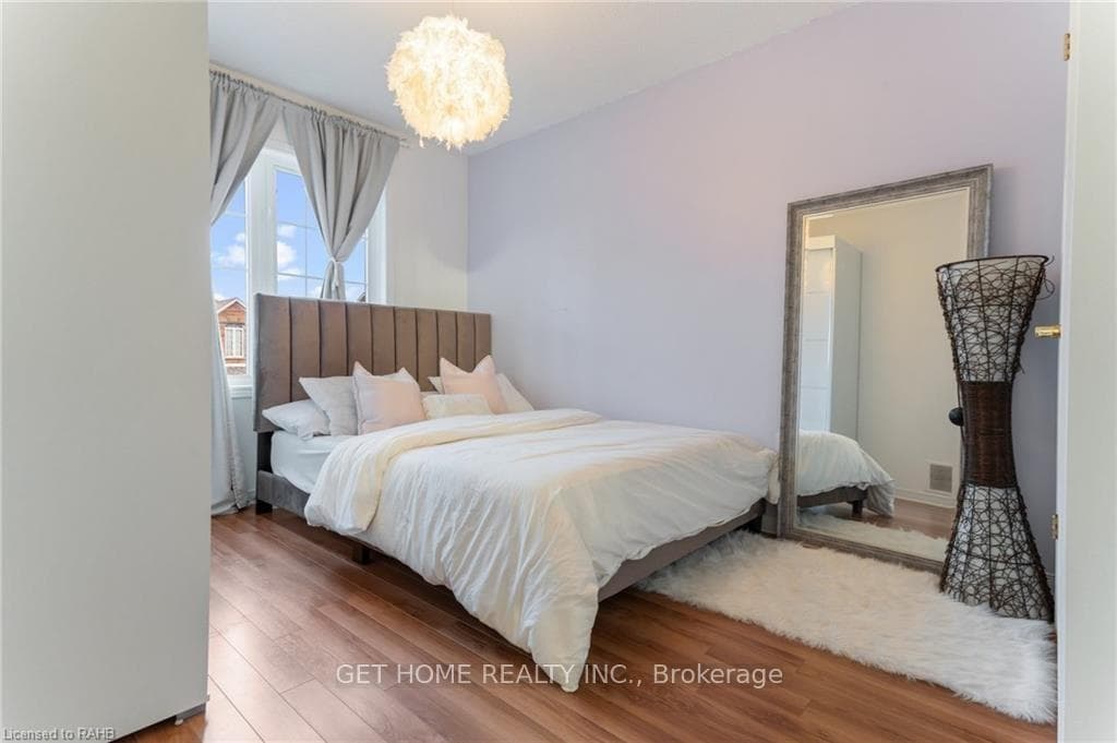 28 Panorama Way Unit Main photo 13