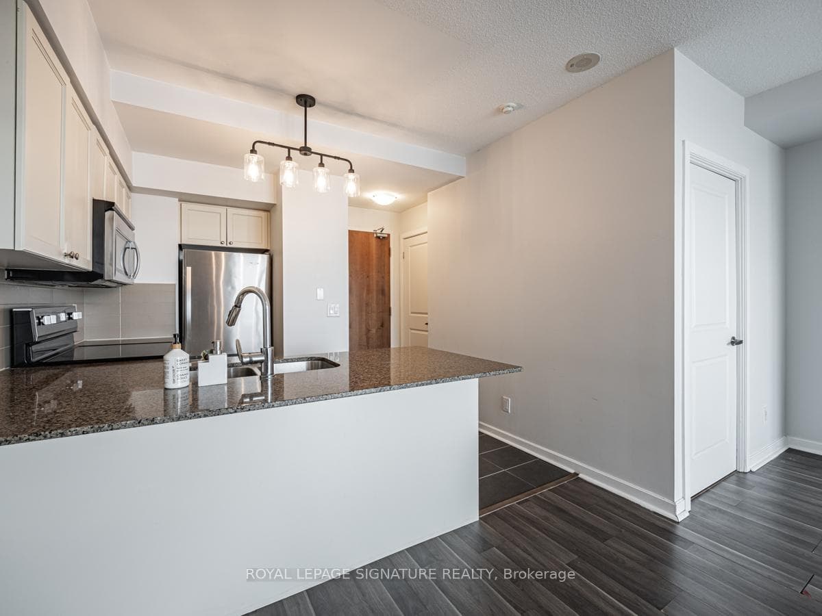 1235 Bayly Street Unit 1404 photo 7