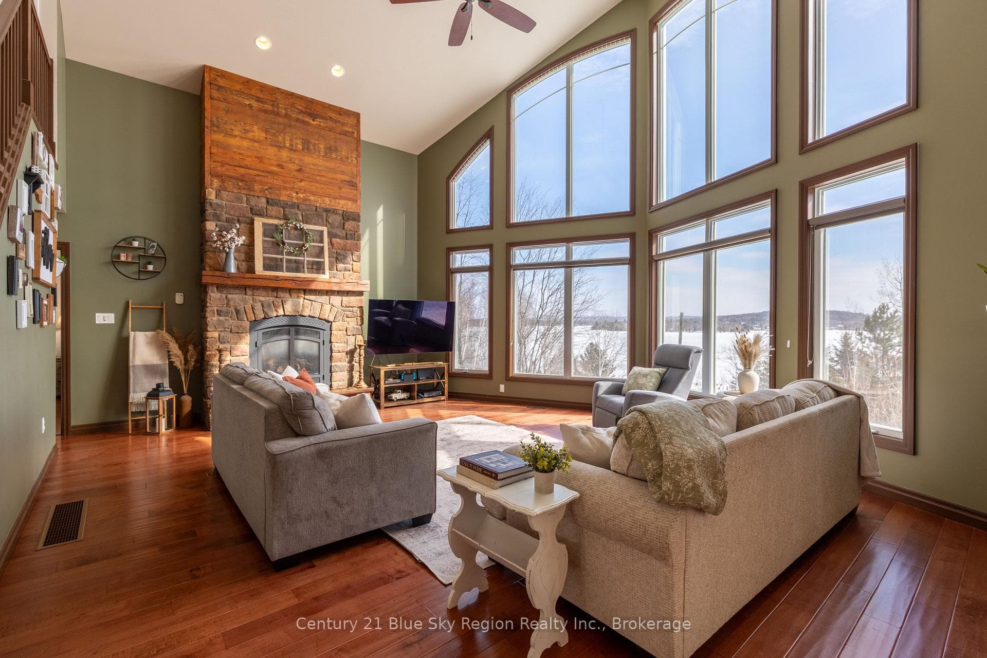 525 Astorville Road photo 6