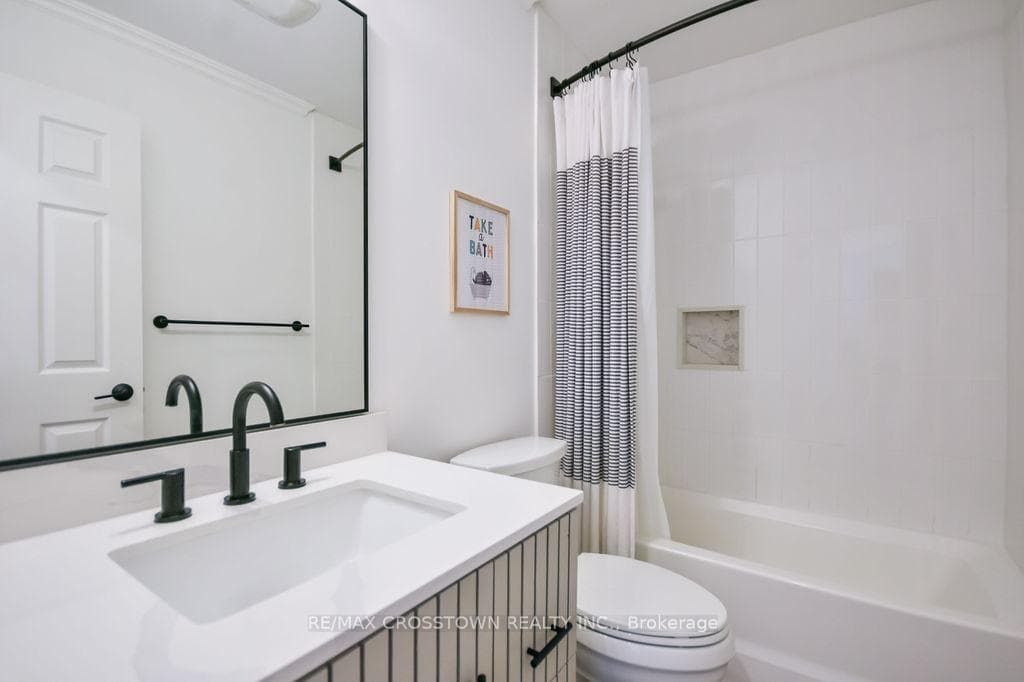 14 Fred Silvester Road photo 37