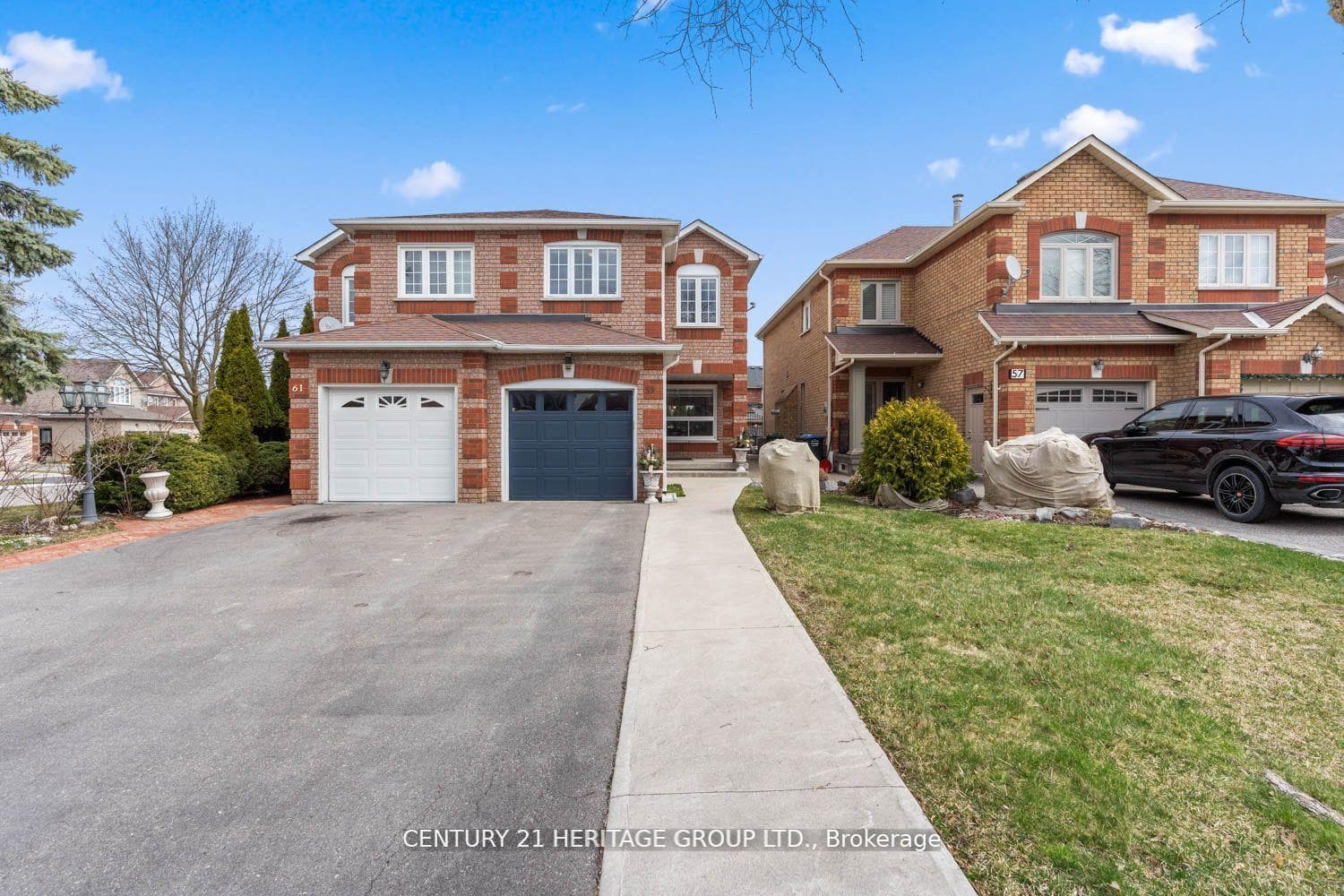 59 Highmore Avenue photo 2