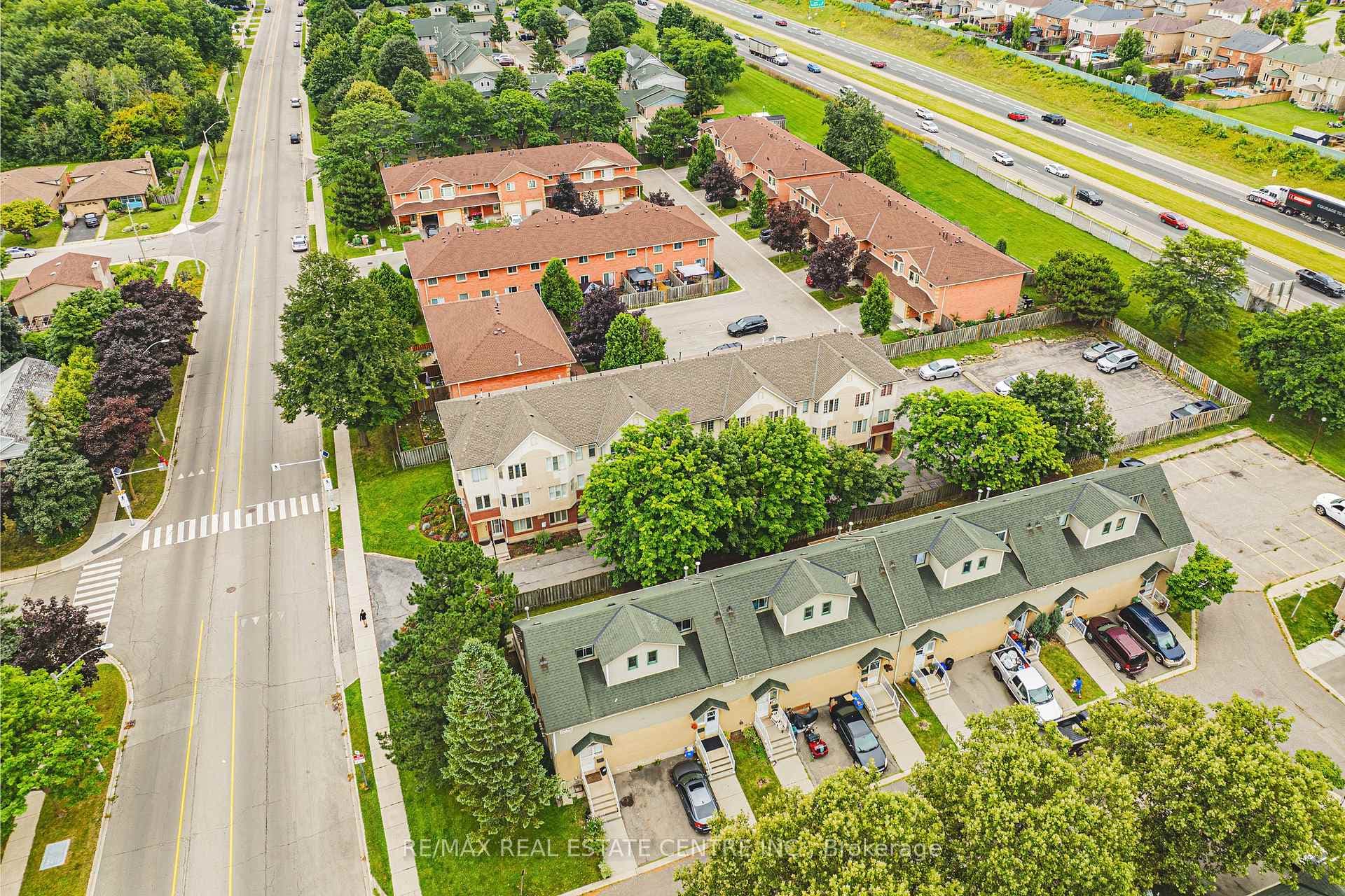 266 LIMERIDGE Road Unit 3 photo 27