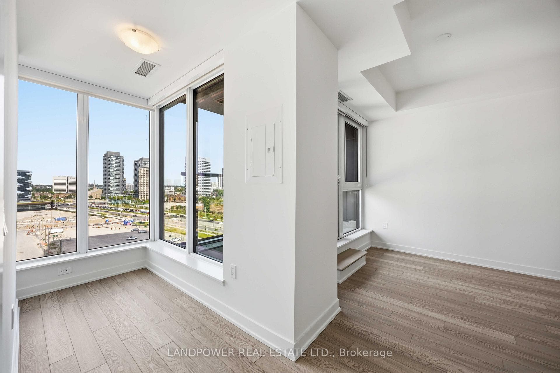 5 Quarrington Lane Unit 806 photo 23