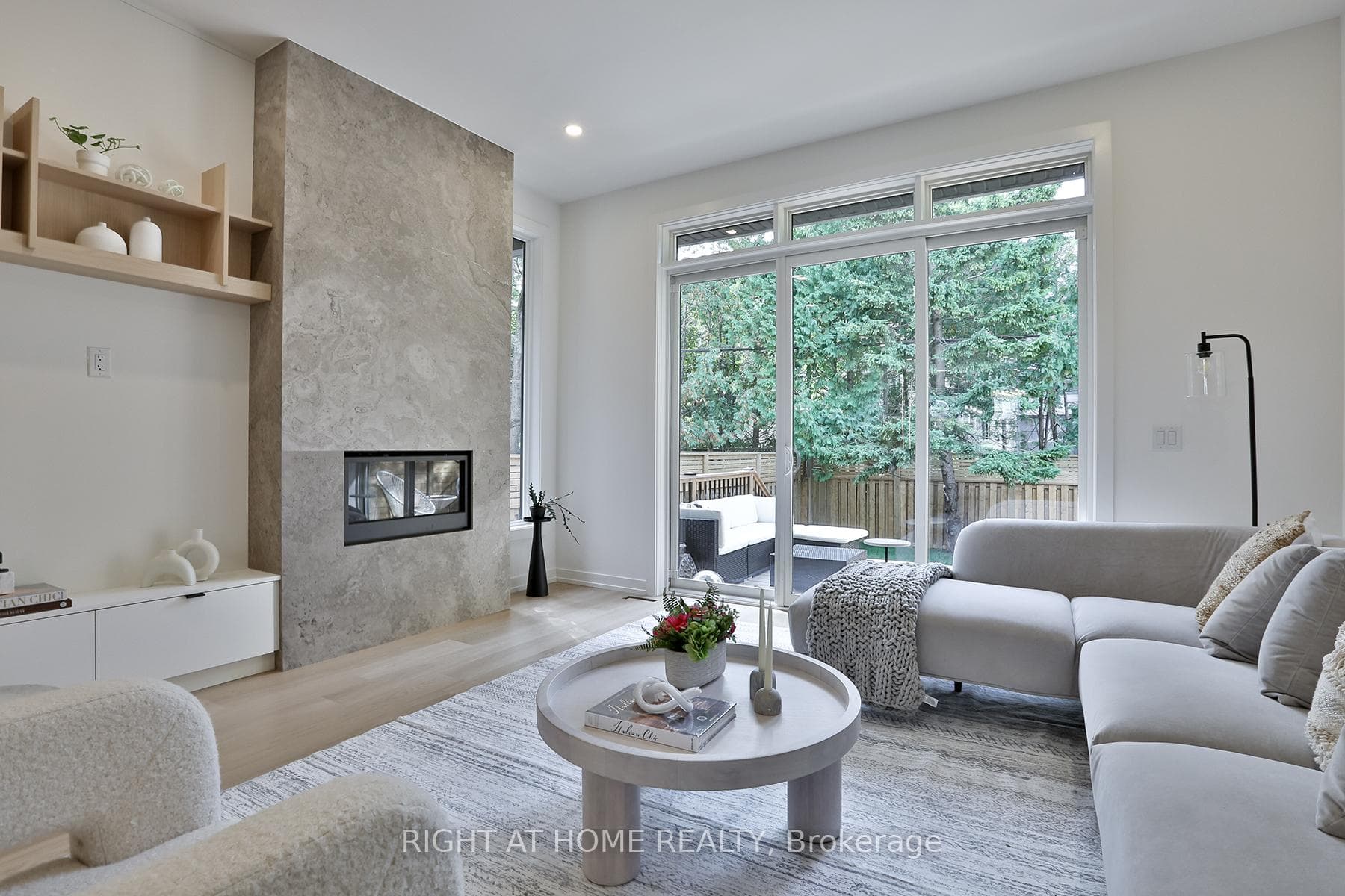 60 Winnifred Avenue photo 12