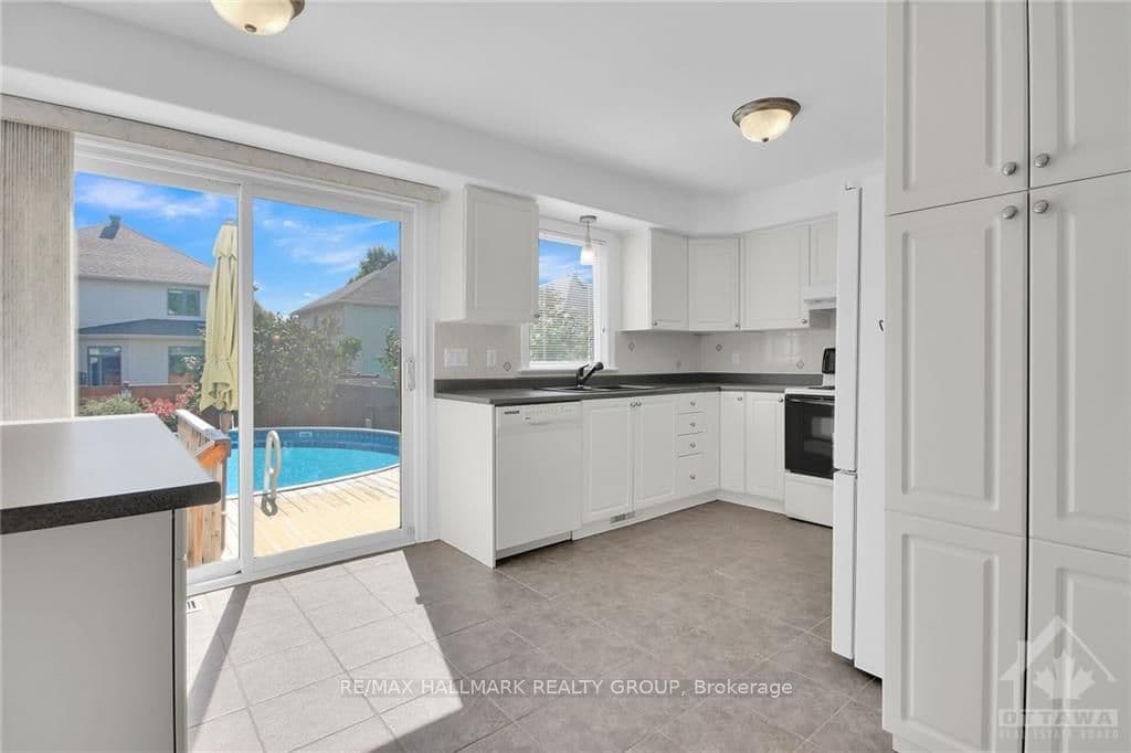 14 KNOWLTON Drive photo 9