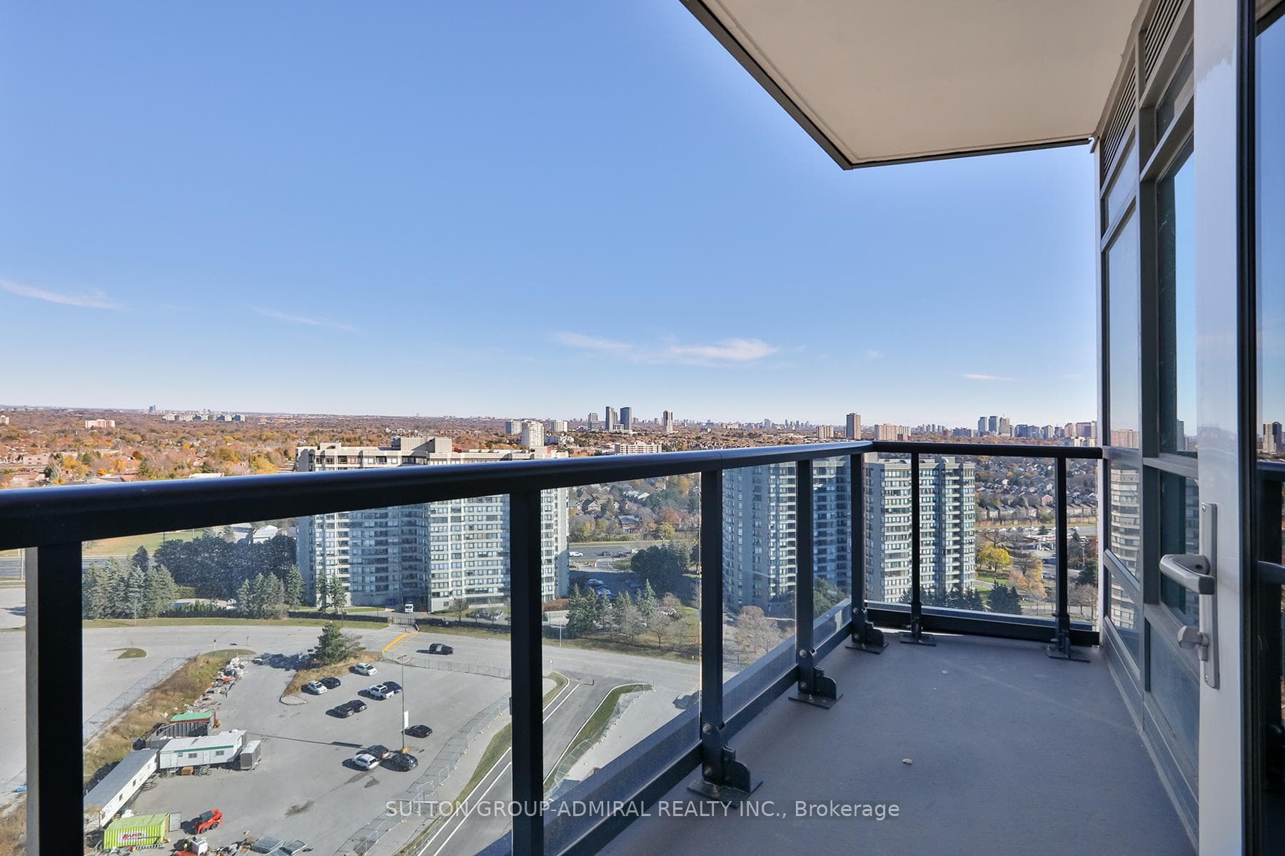 30 Upper Mall Way Unit 1810A photo 21