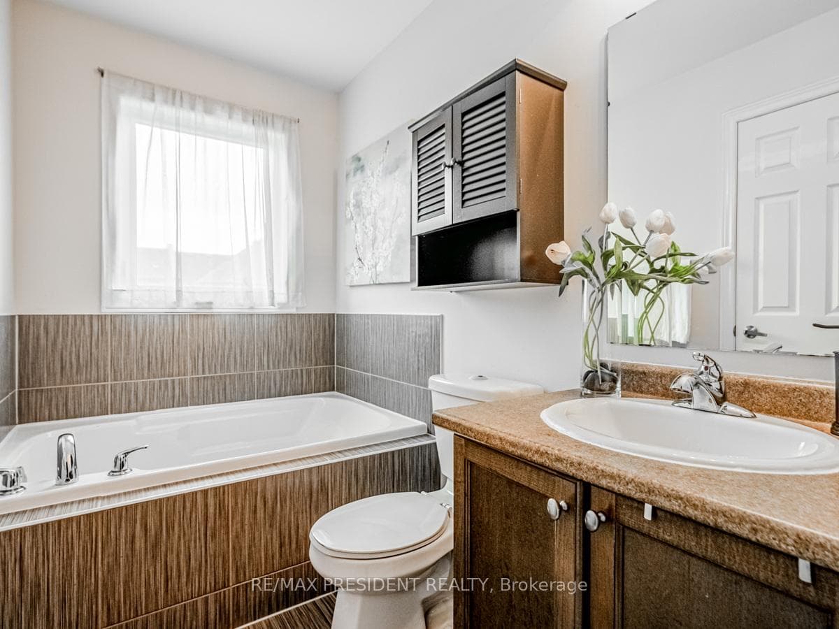25 Sky Harbour Drive photo 20