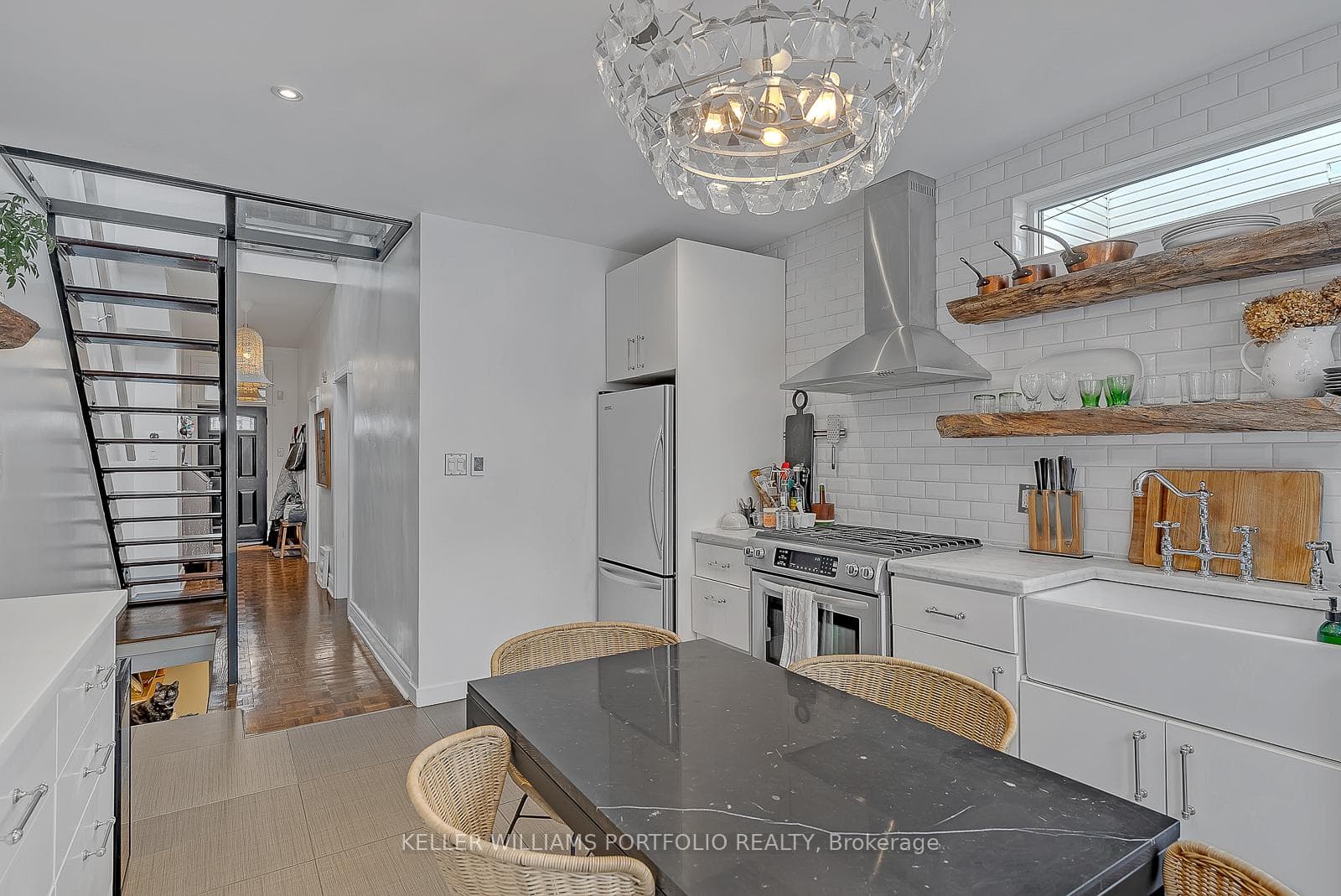 147 Claremont Street photo 22