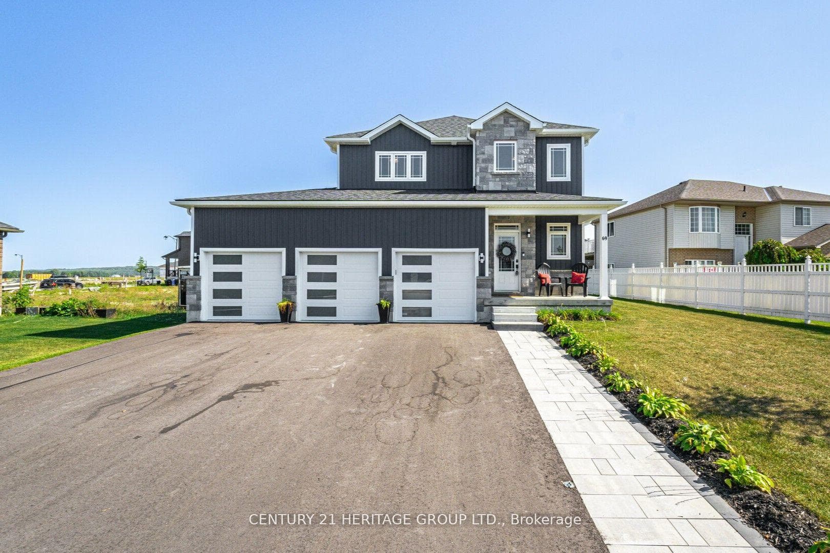 69 Ritchie Crescent photo 1