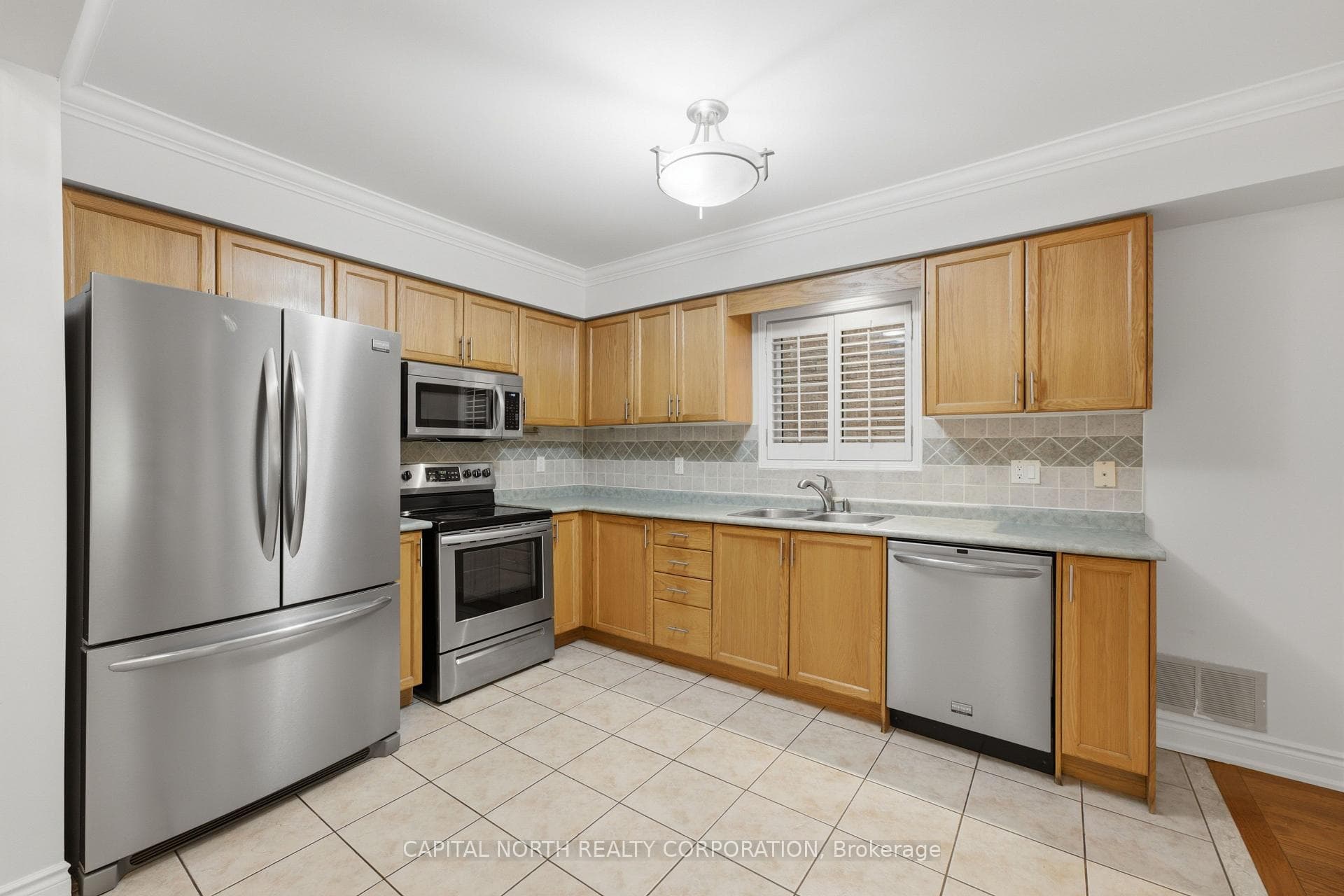 60 Monte Carlo Drive photo 9