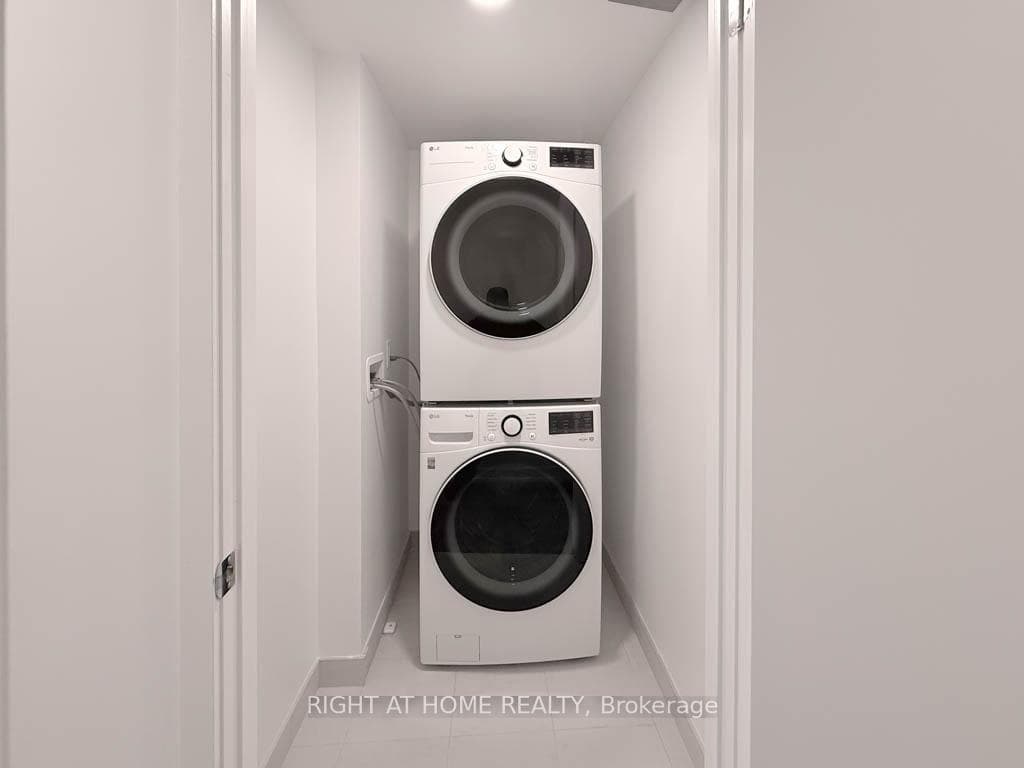 395 Square One Drive Unit 2206 photo 17