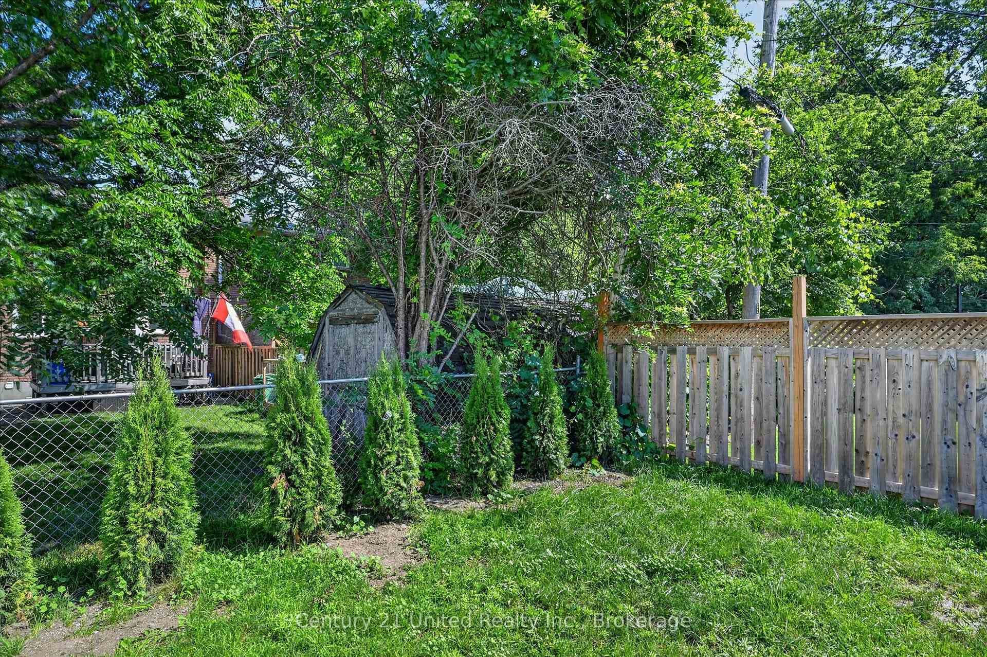 688 St Marys Street photo 29