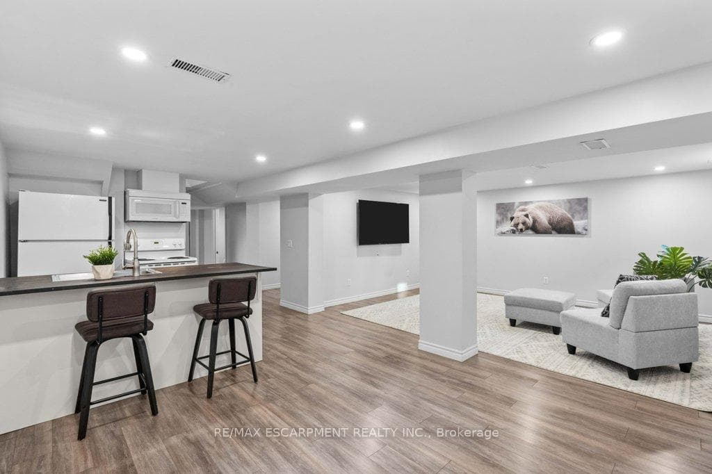 11 Garwood Avenue photo 23
