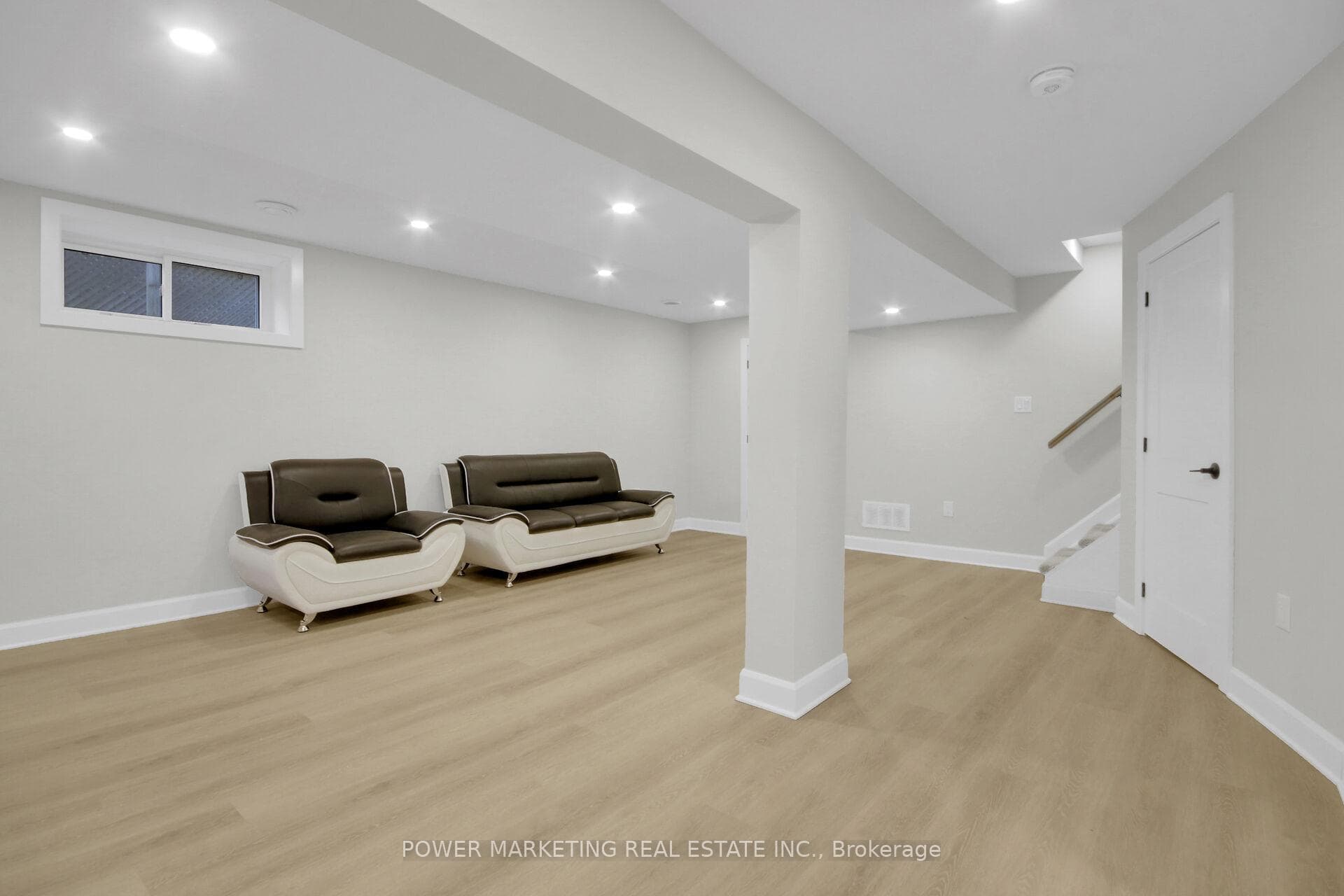 1312 BAYVIEW Drive photo 34