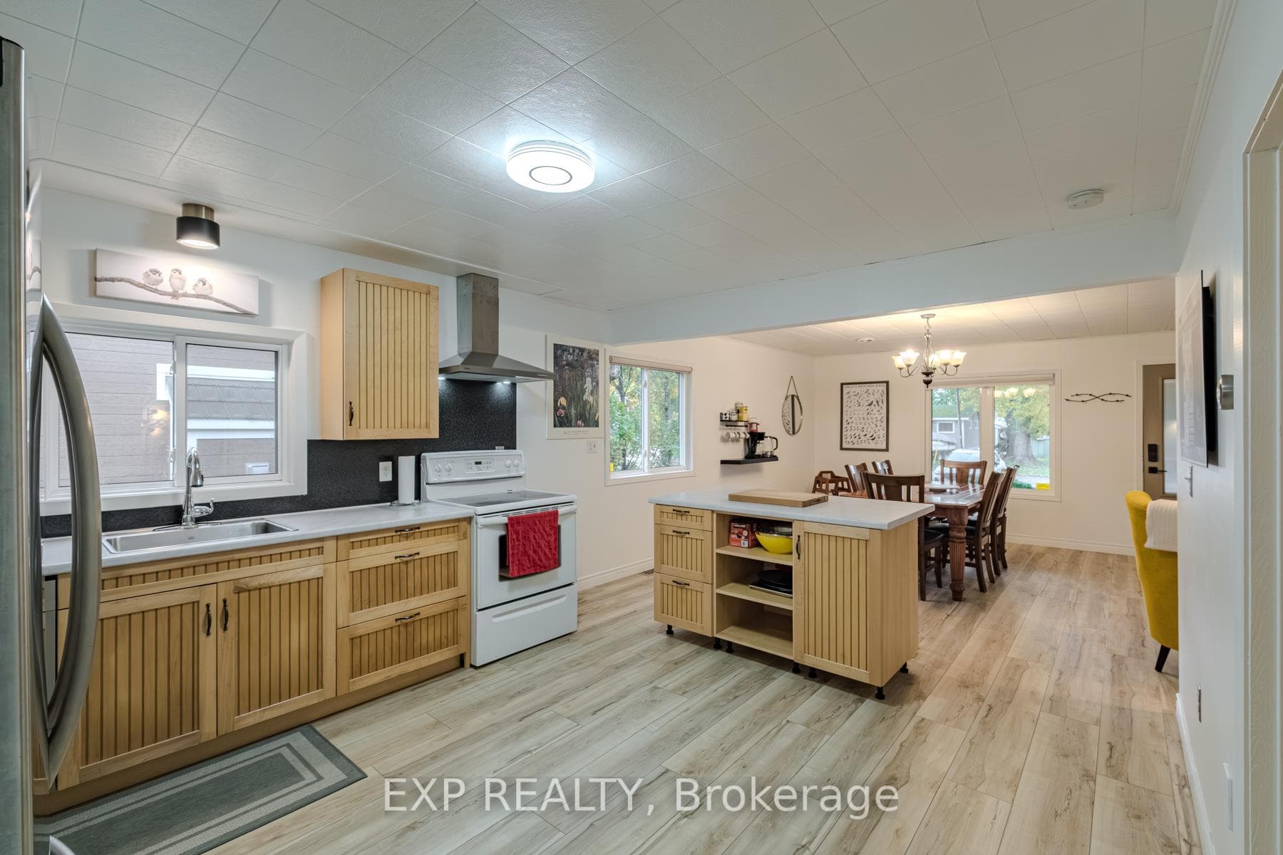15 Park Lane Crescent photo 21