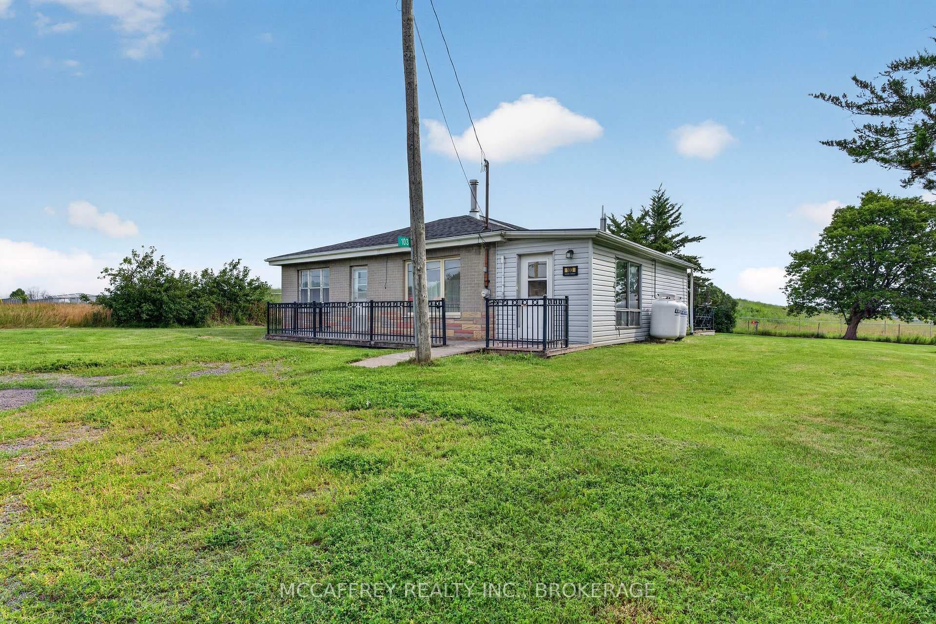 103 County Road 4 Road photo 3