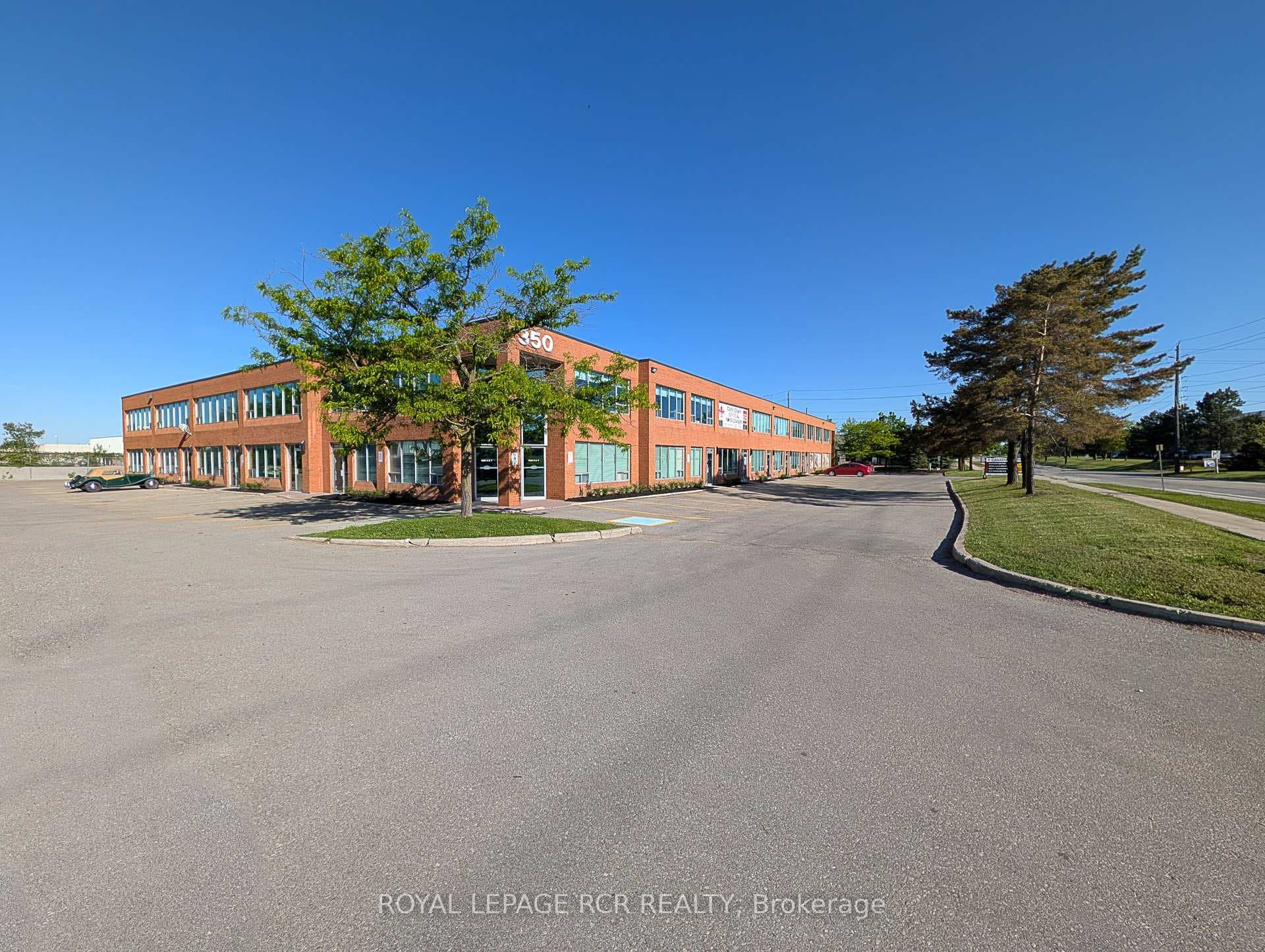350 Harry Walker Parkway Unit 6 & 7 photo 5