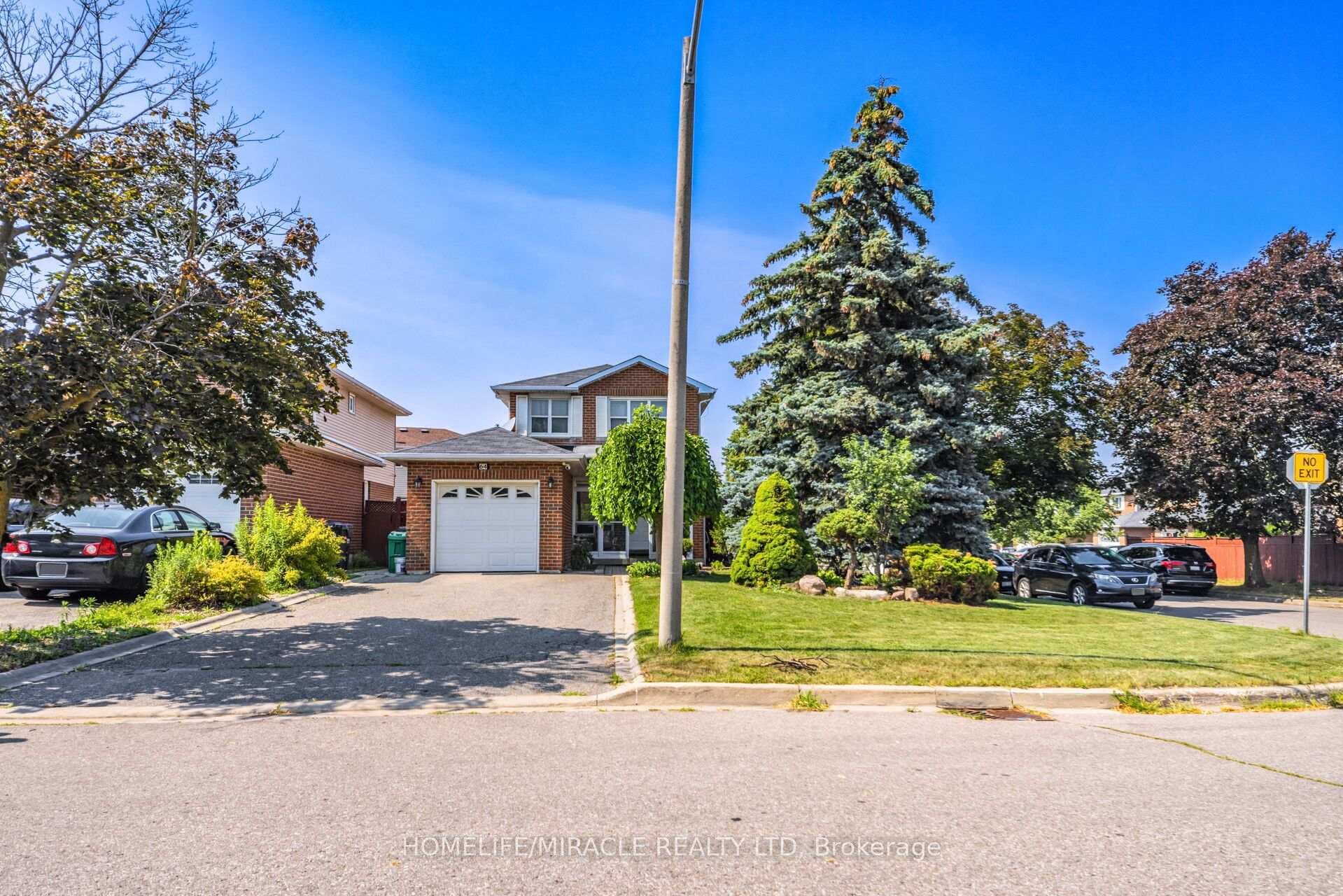 64 Aurora Place photo 2