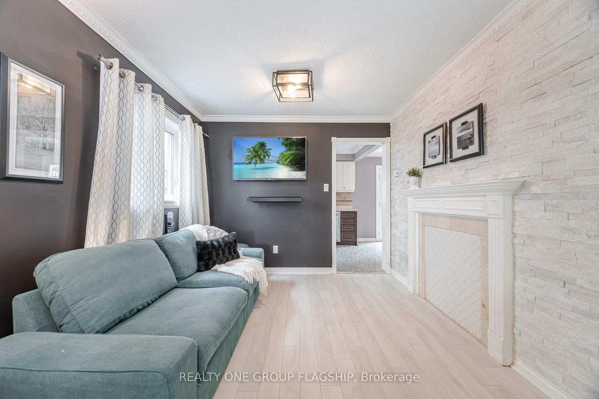 7267 Windbreak Court photo 13