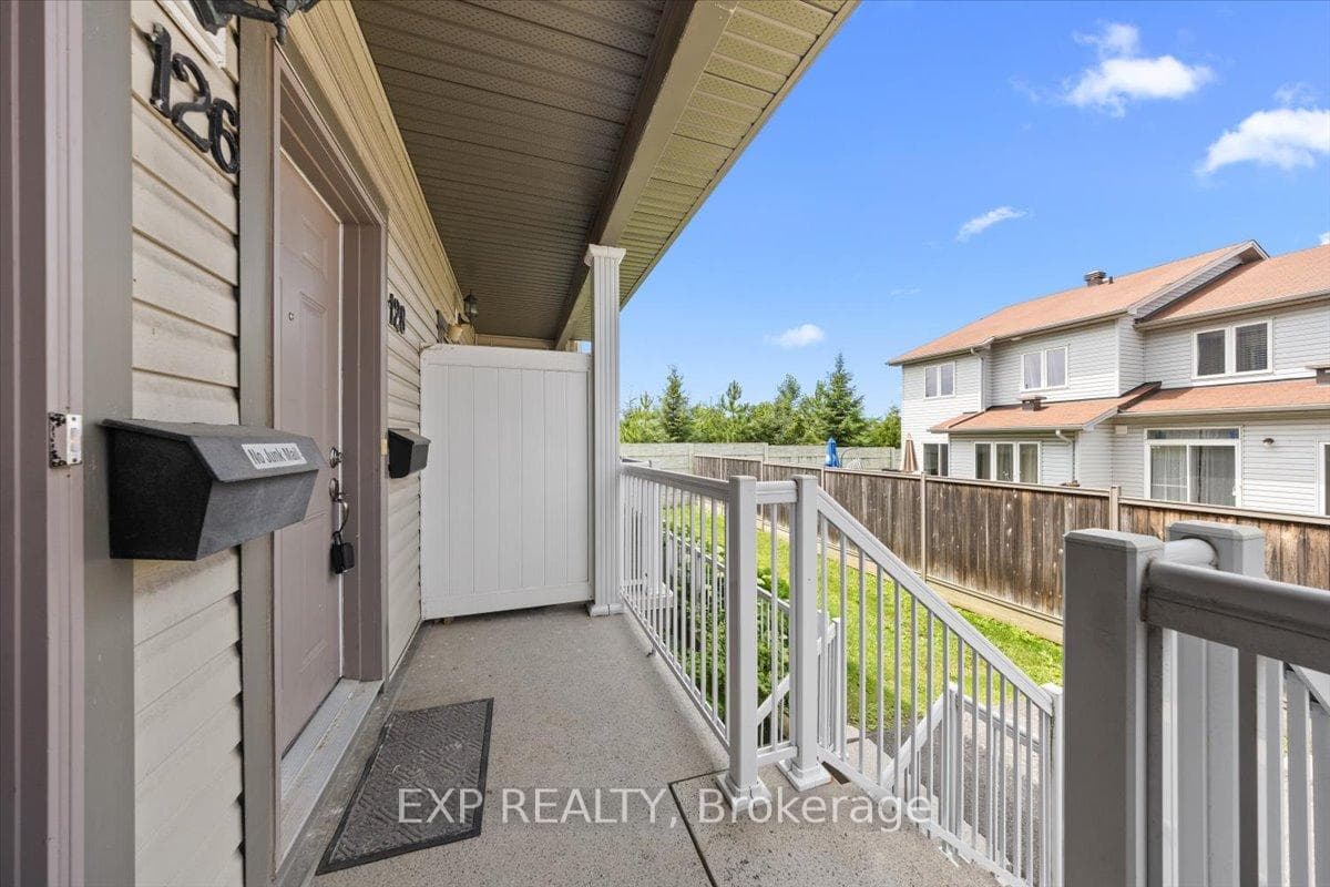 128 Sternes Private photo 5