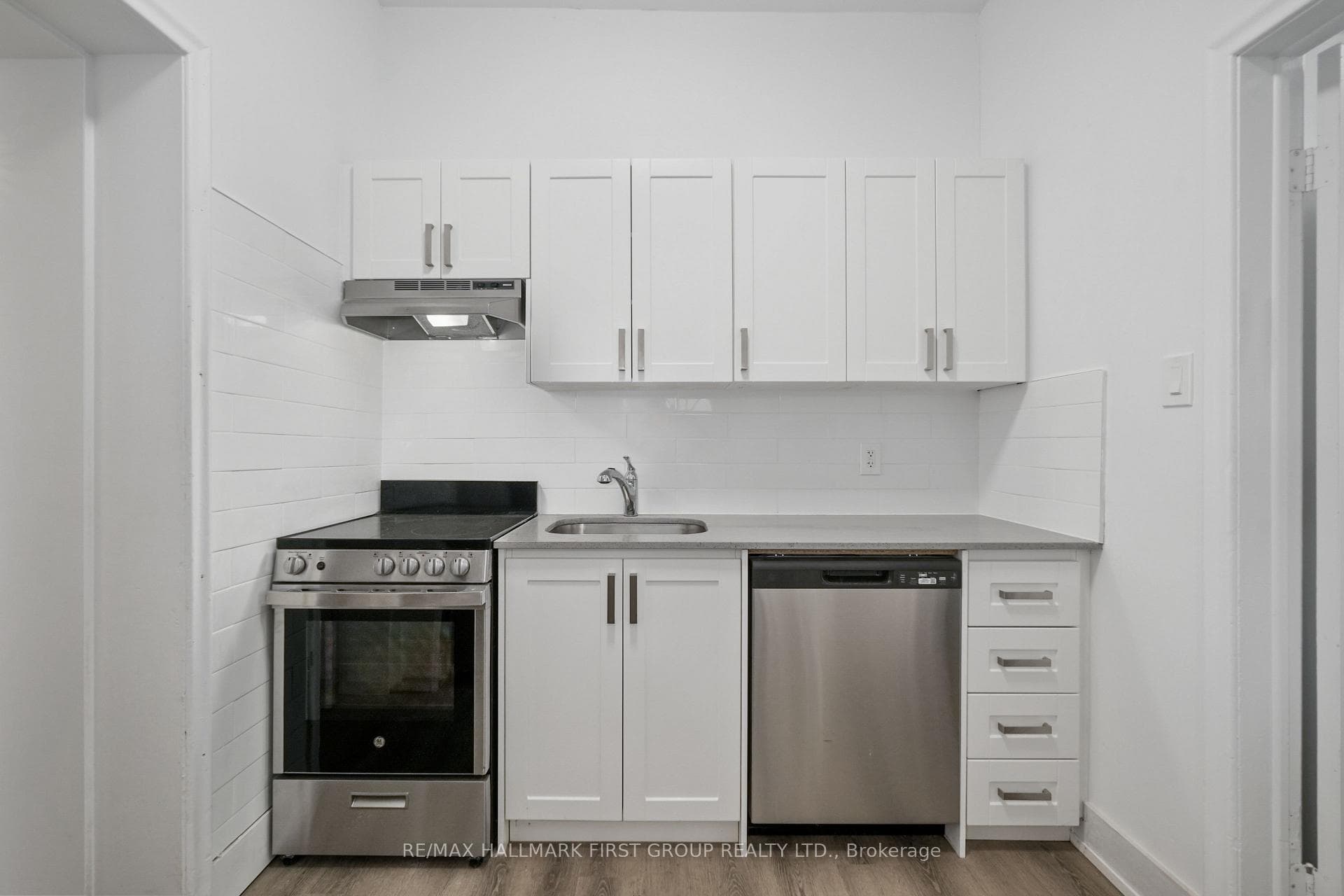 202 Green Street Unit 2A photo 17