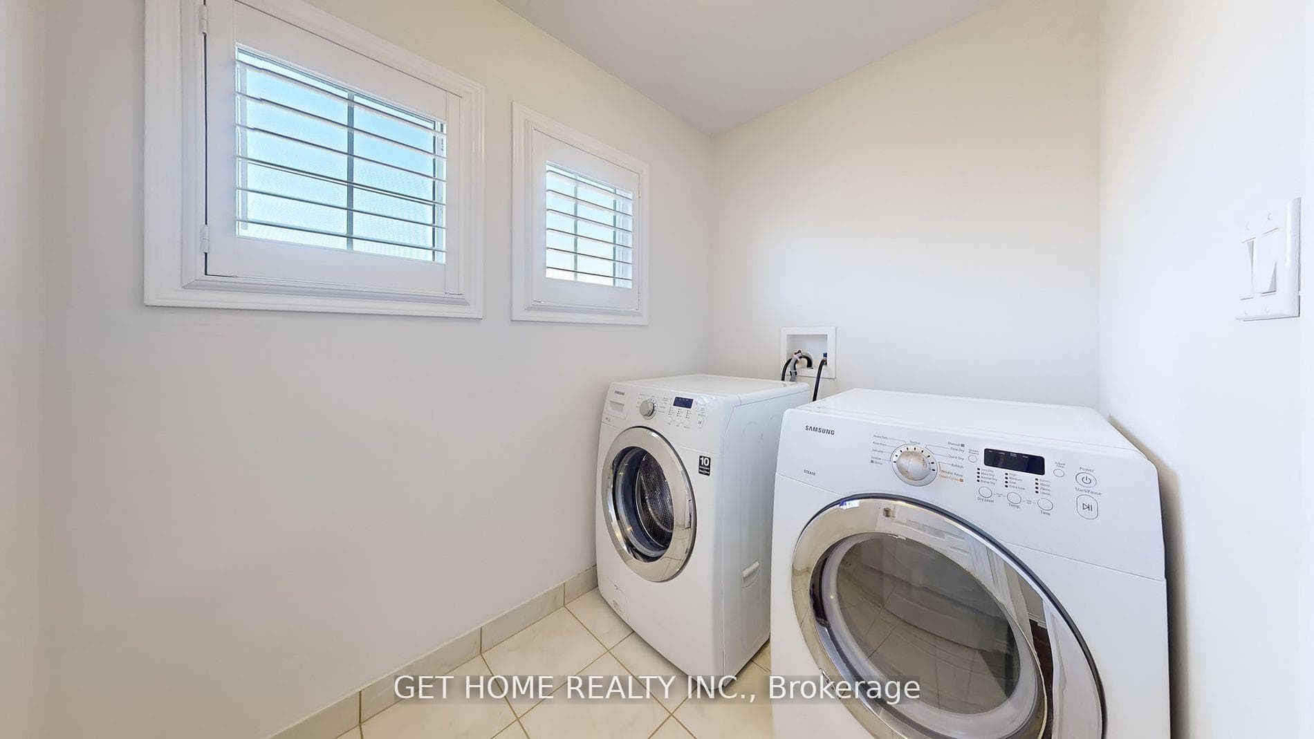 491 Blinco Terrace photo 34
