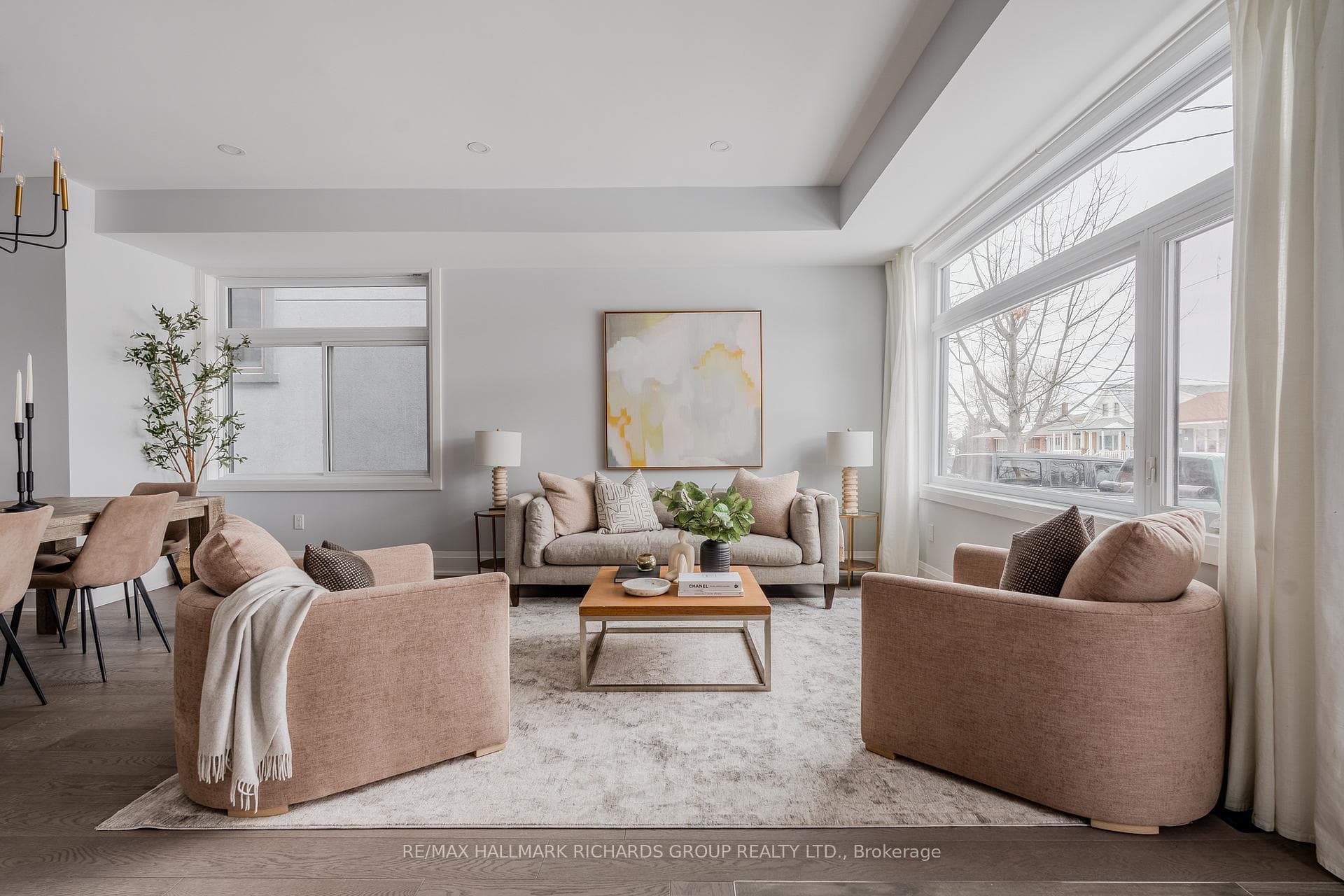 75 Holmstead Avenue photo 3