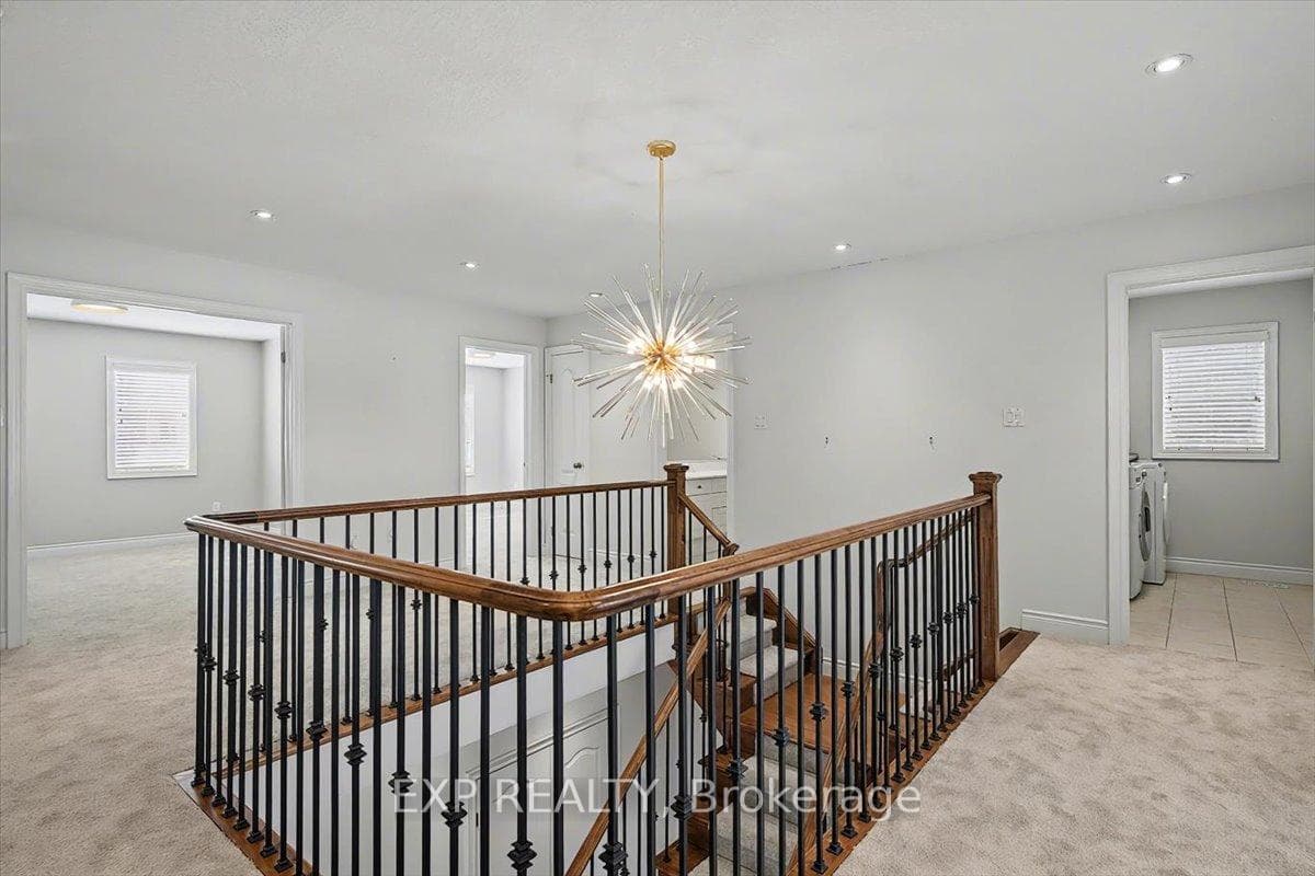 93 Tremaine Drive photo 31