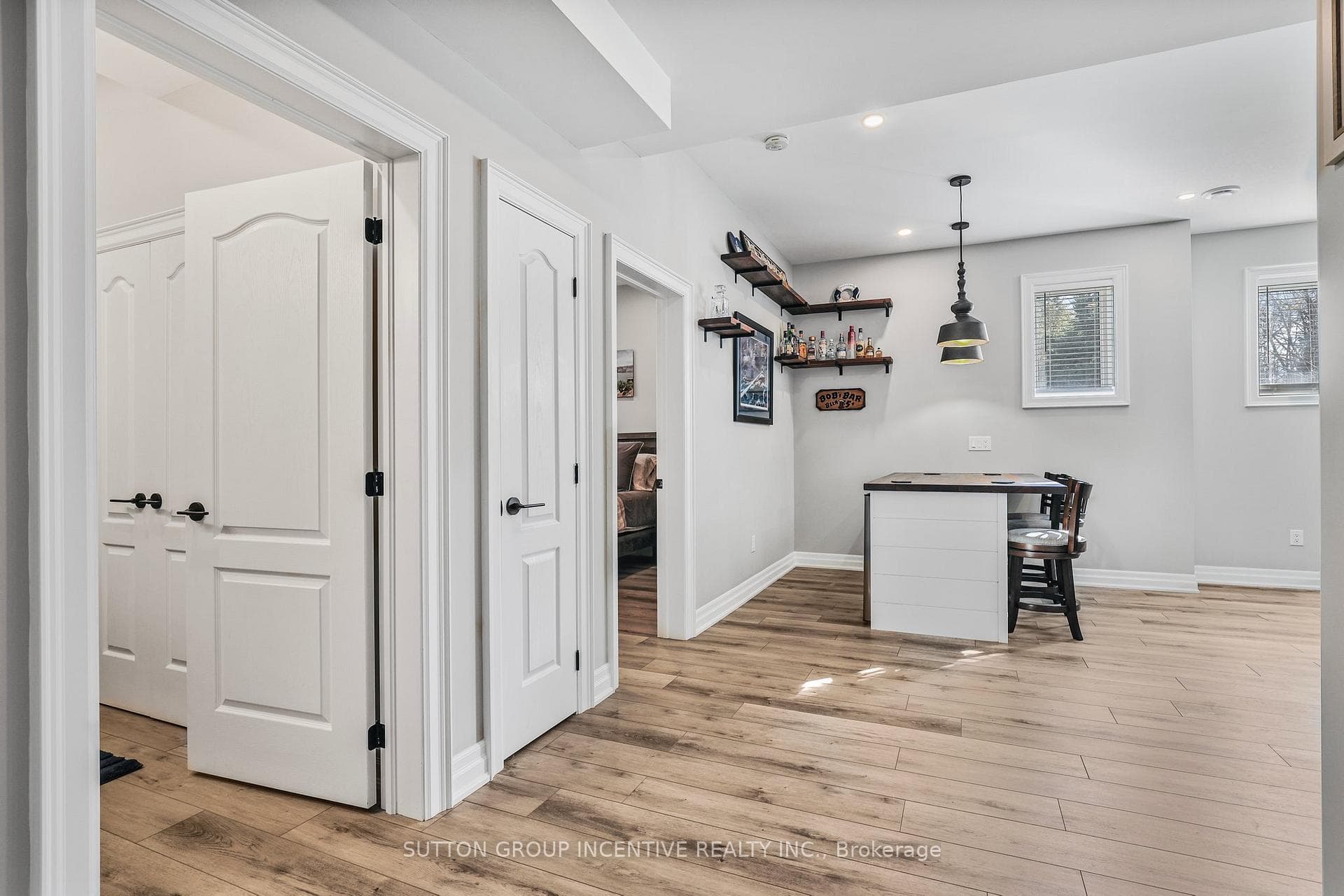 61 Collier Crescent photo 22