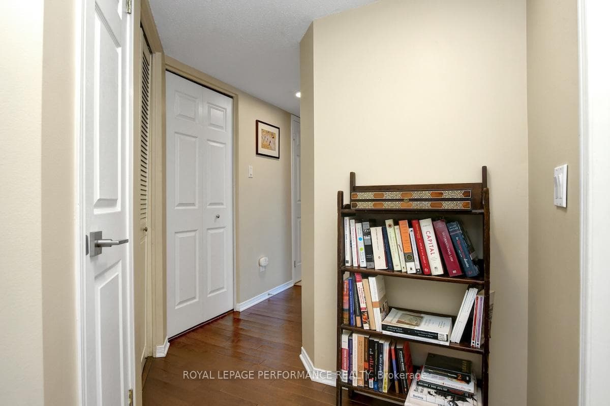 1 Columbus Avenue Unit 401D photo 23