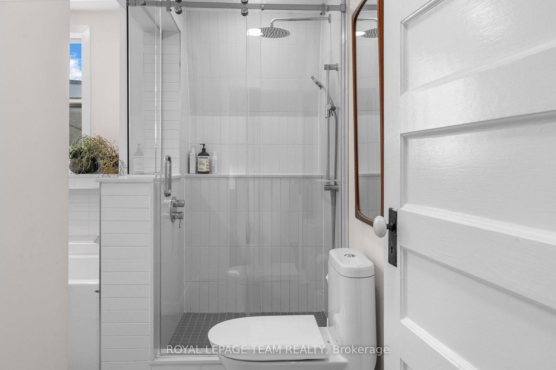 45 Springfield Road photo 15