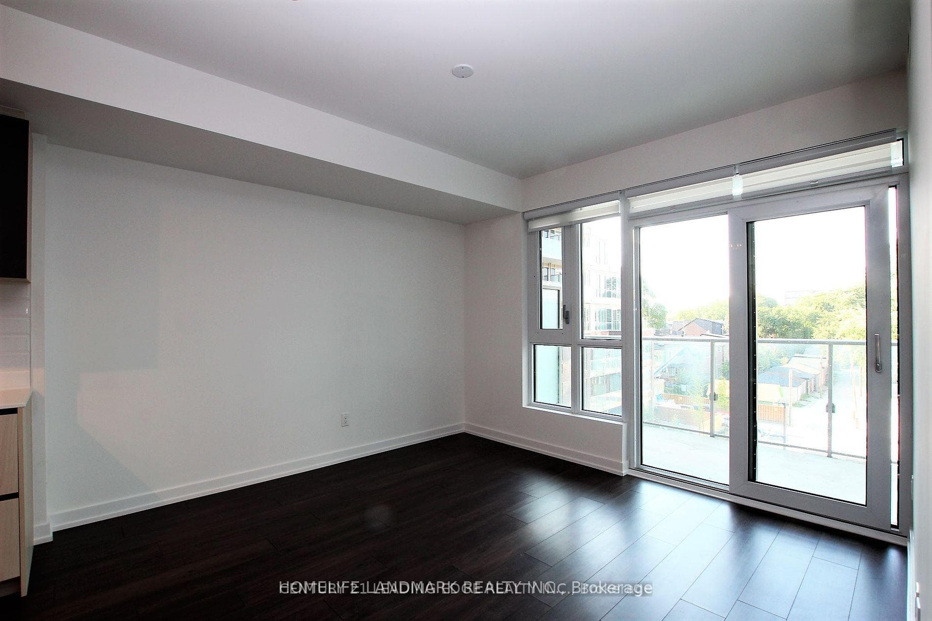 150 Logan Avenue Unit 425 photo 13