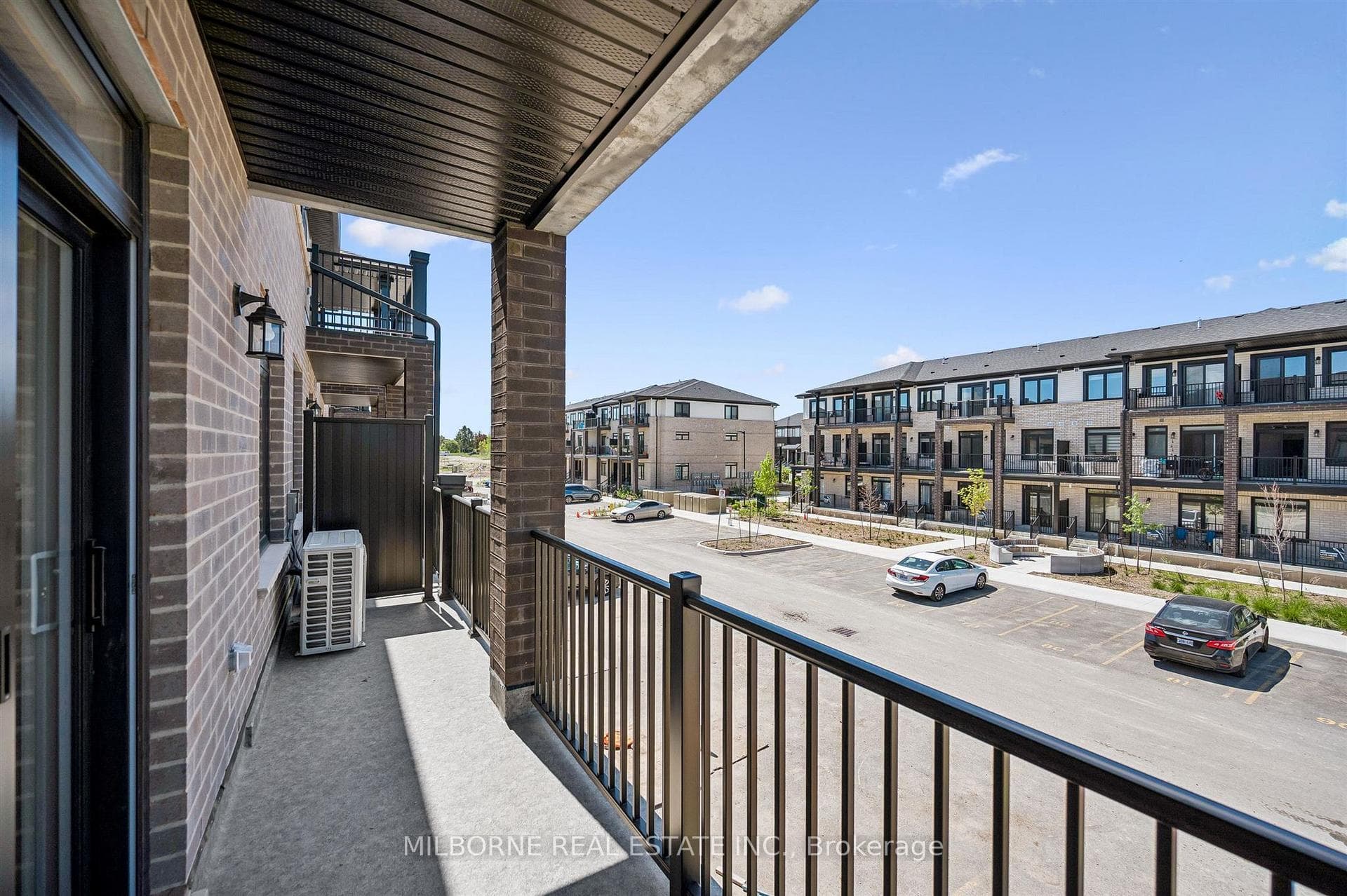 36 Thatcher Drive photo 28