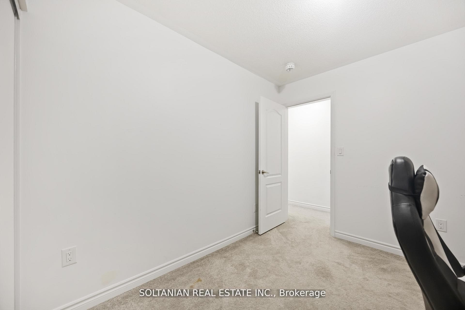 1103 Silk Street photo 25