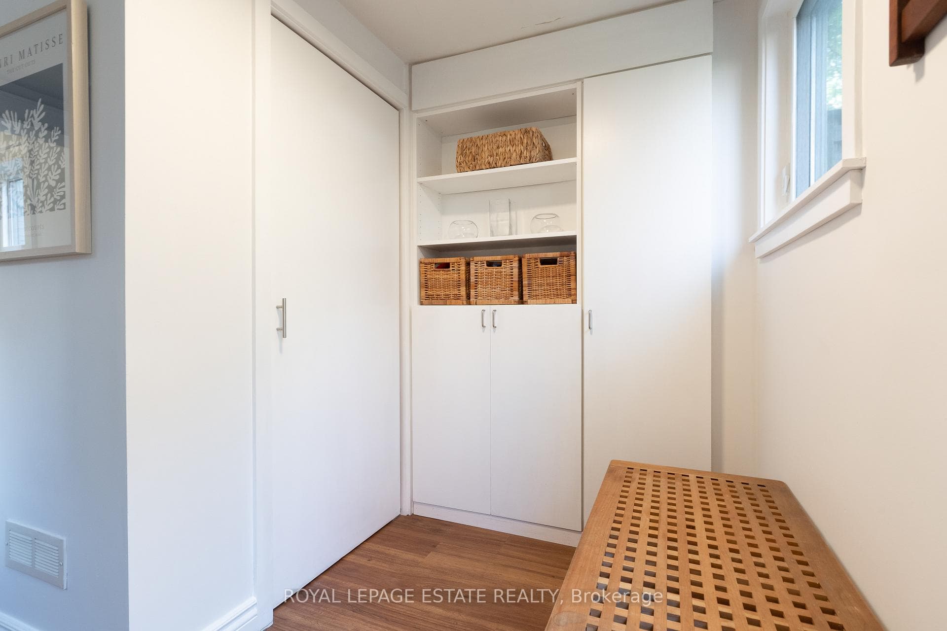82 Dagmar Avenue photo 18