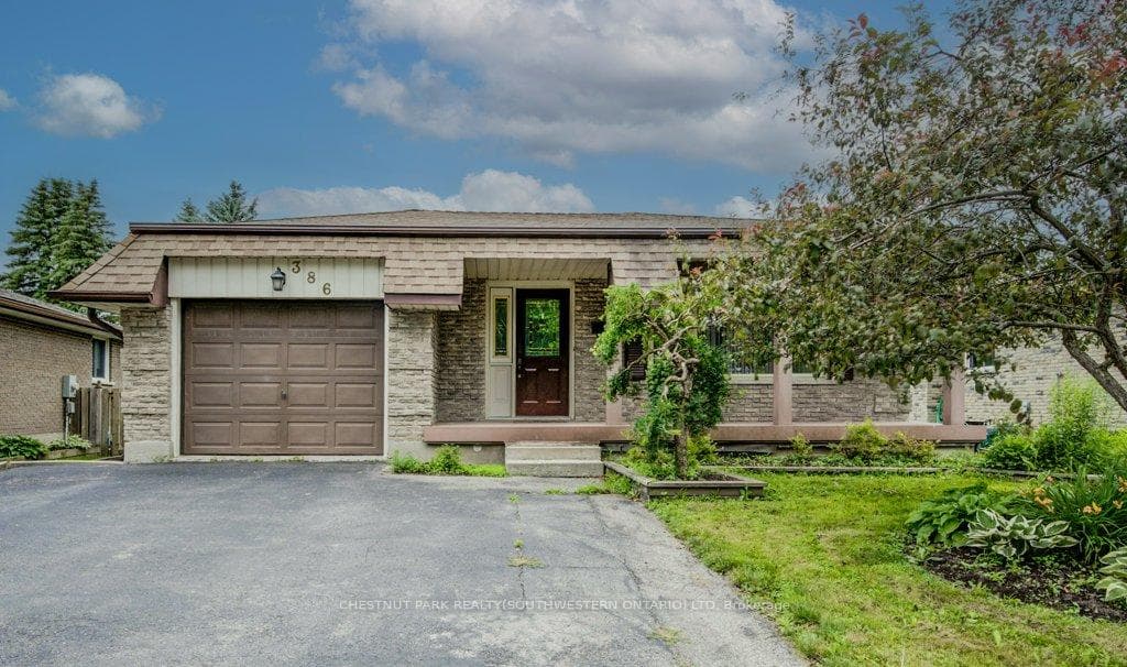 386 Lakeview Road photo 1