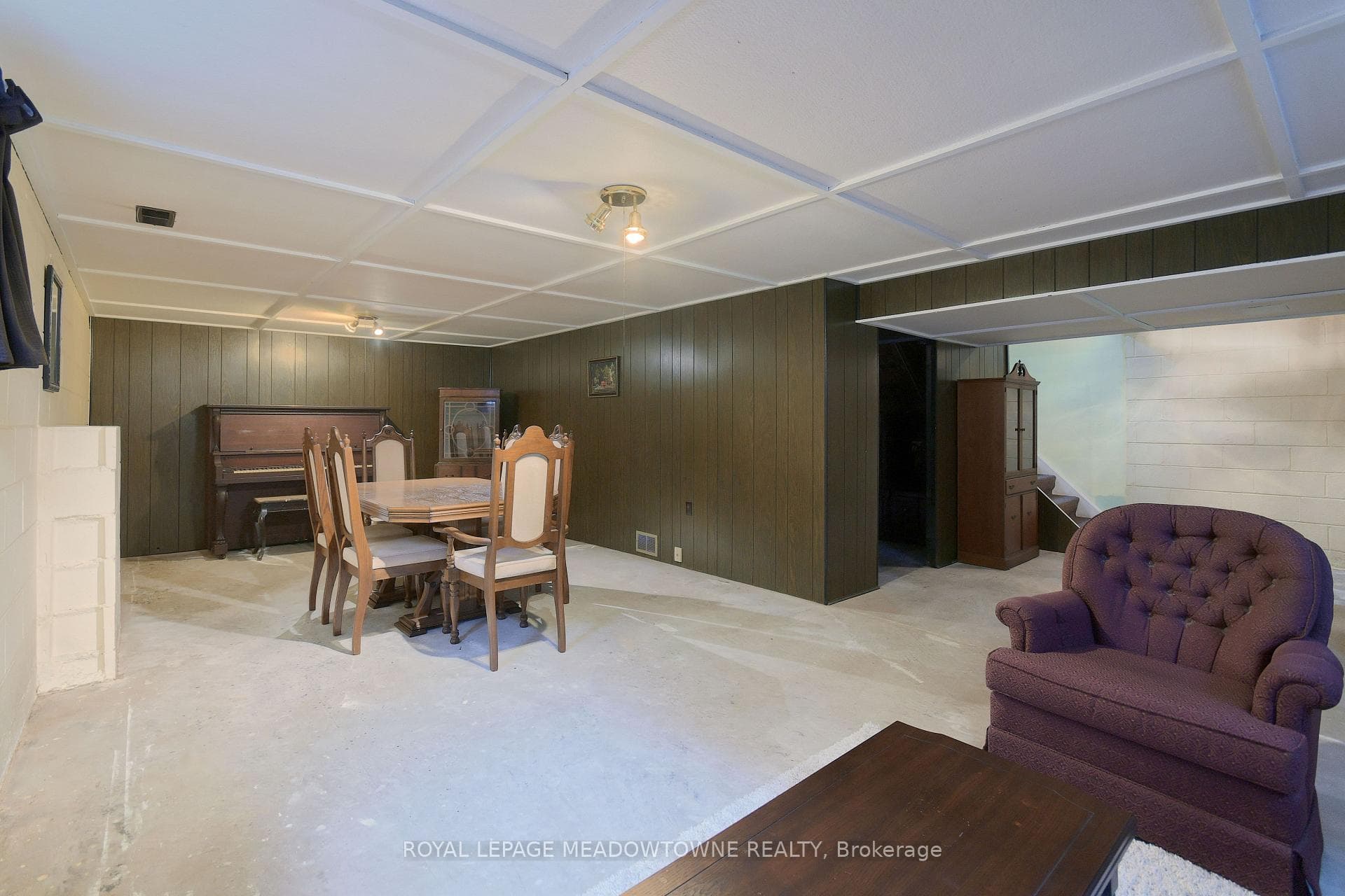 36 Hewson Crescent photo 25