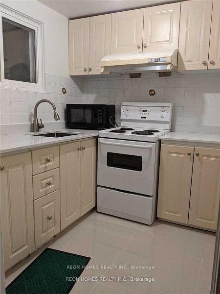 10165 Sheppard Avenue Unit (Annex) photo 4