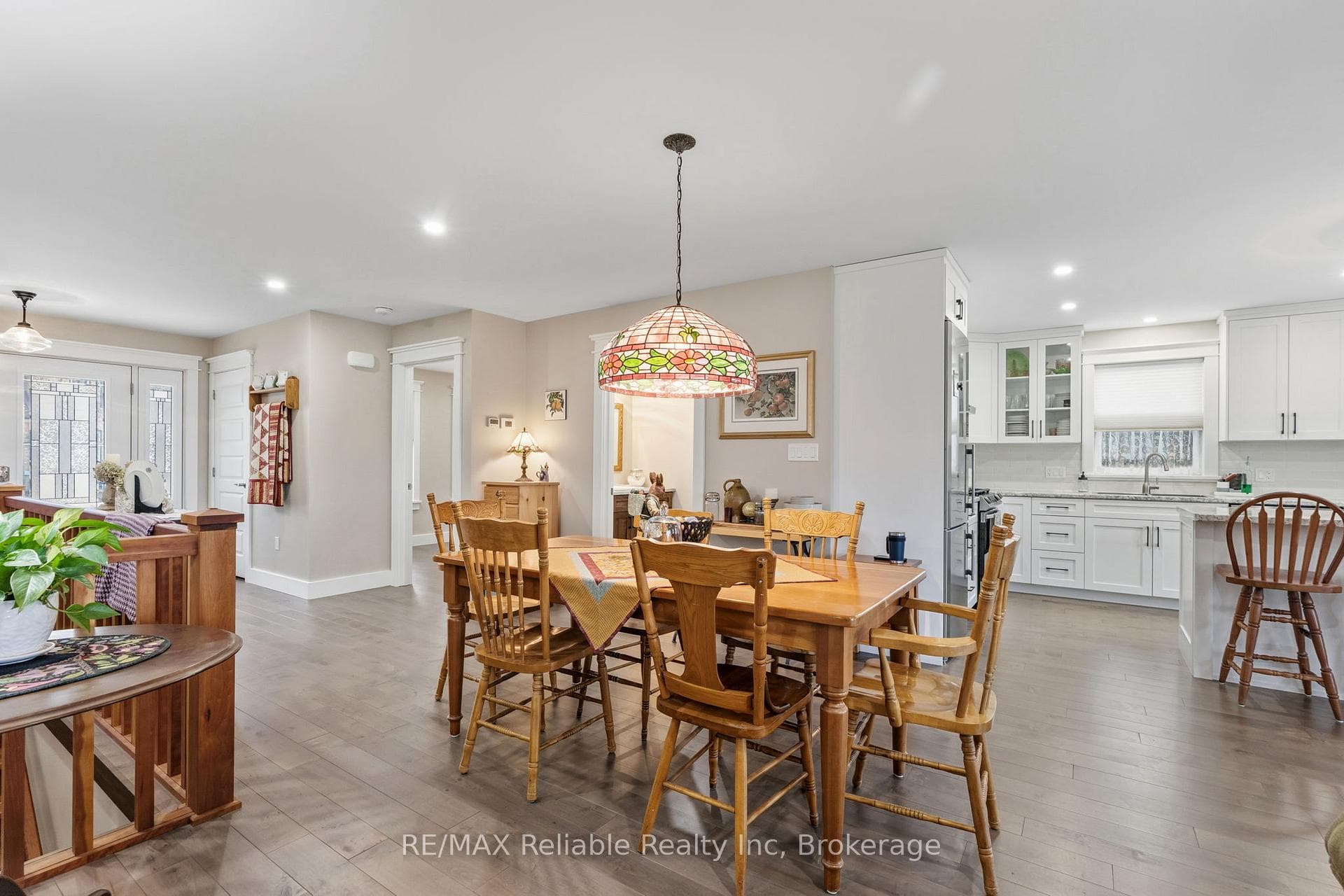 144 James Street photo 10