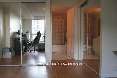 23 Lorraine Drive Unit 2111 photo 5