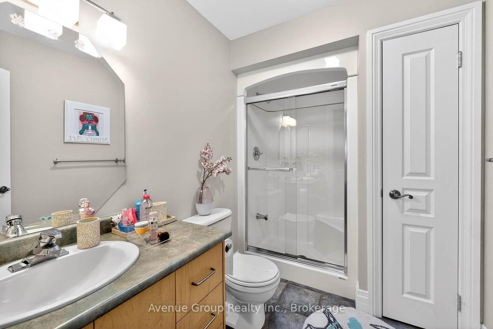 7 Longview Crescent photo 27