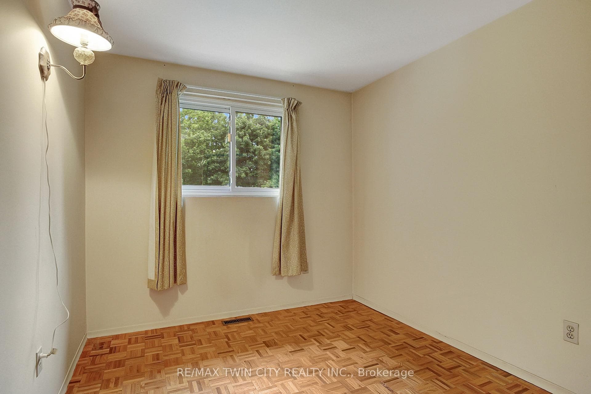 118 Markwood Drive photo 17