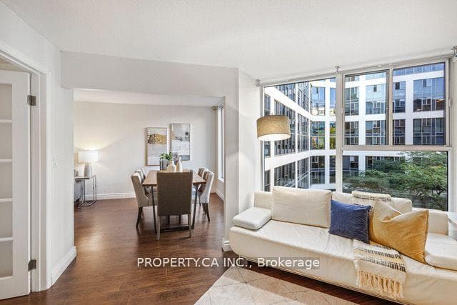 222 The Esplanade N/A Unit 439 photo 15